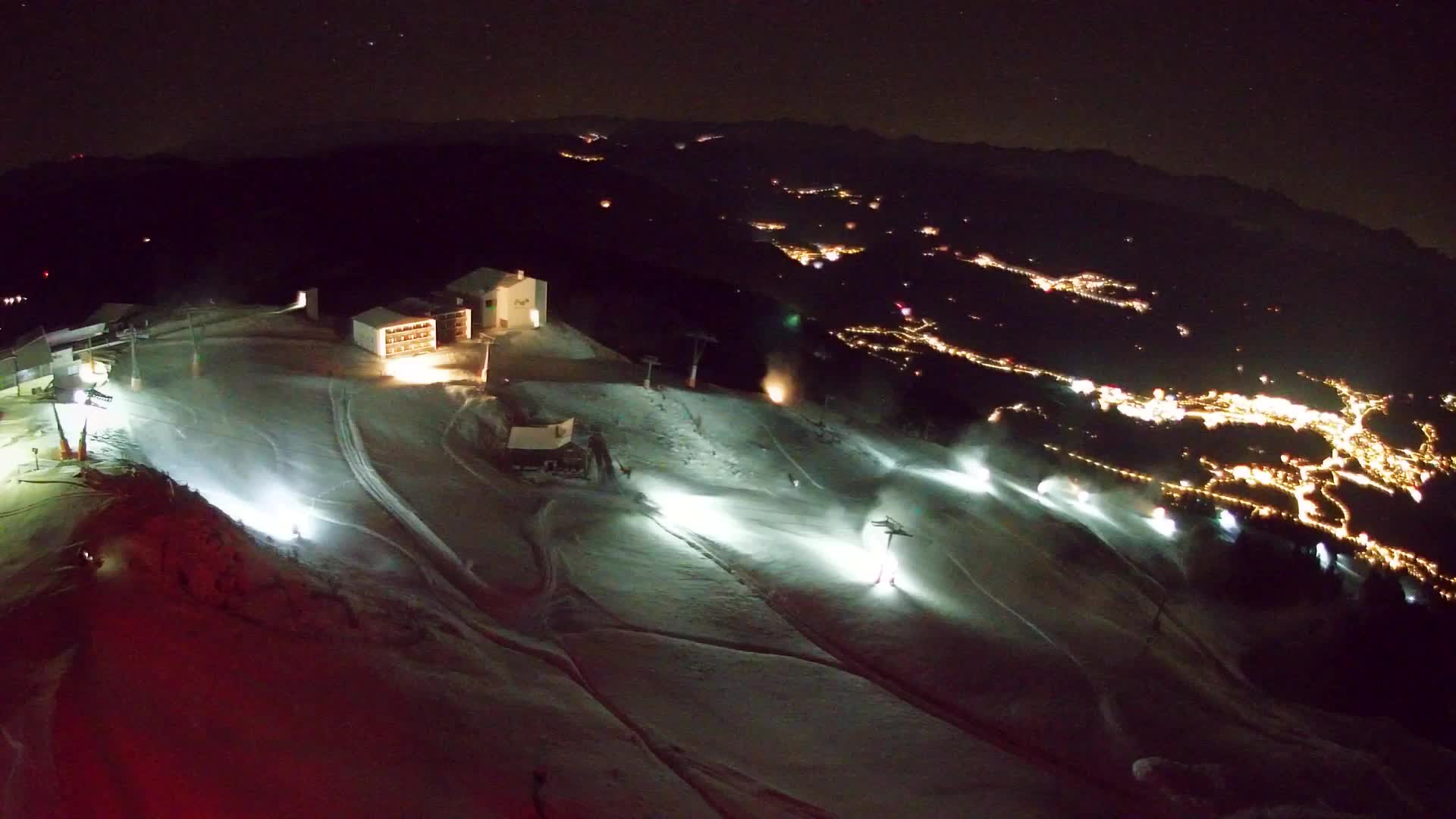 Kronplatz peak Ski resort | view to Bruneck