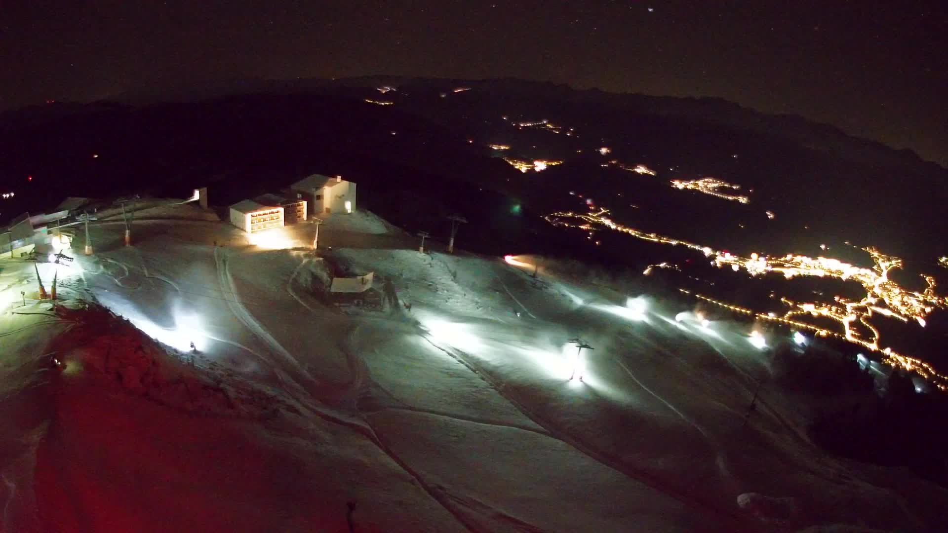Kronplatz peak Ski resort | view to Bruneck