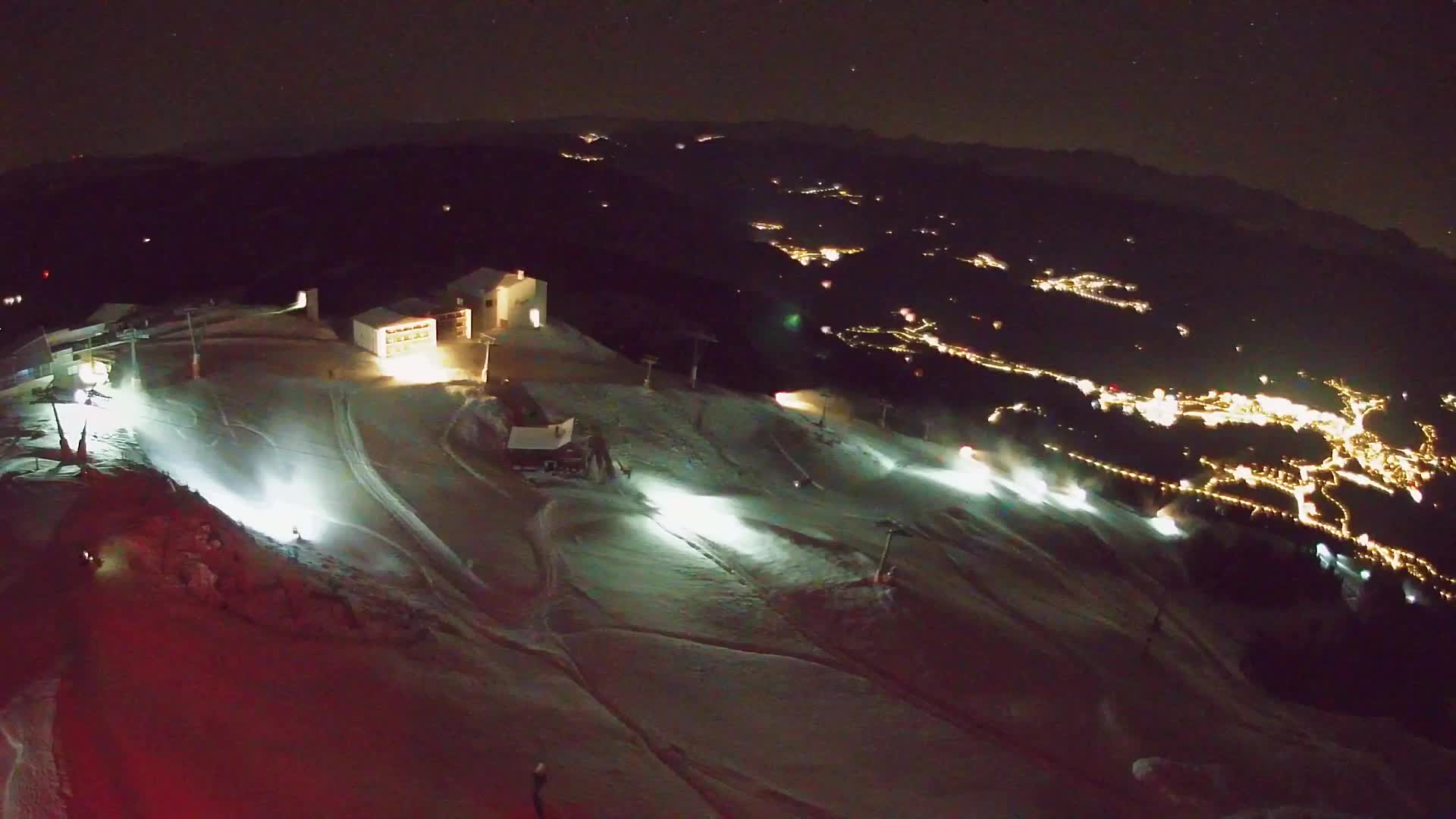 Kronplatz peak Ski resort | view to Bruneck