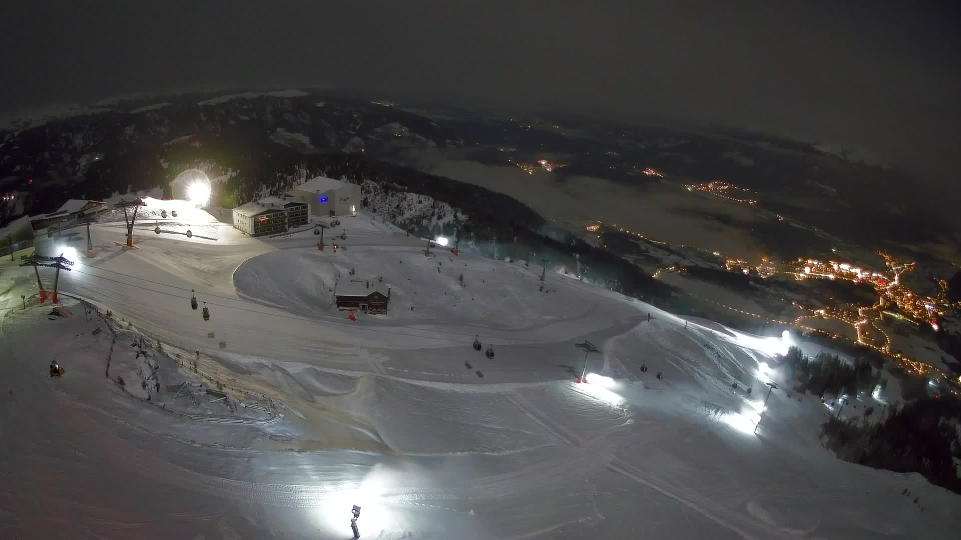 Station de ski Kronplatz sommet | vue sur Brunico