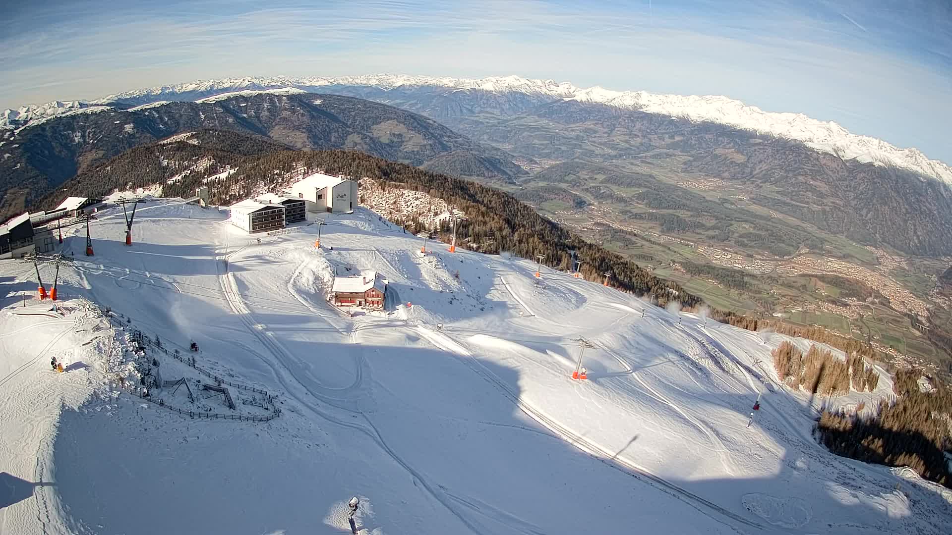 Stazione sciistica di Plan de Corones | vista su Brunico