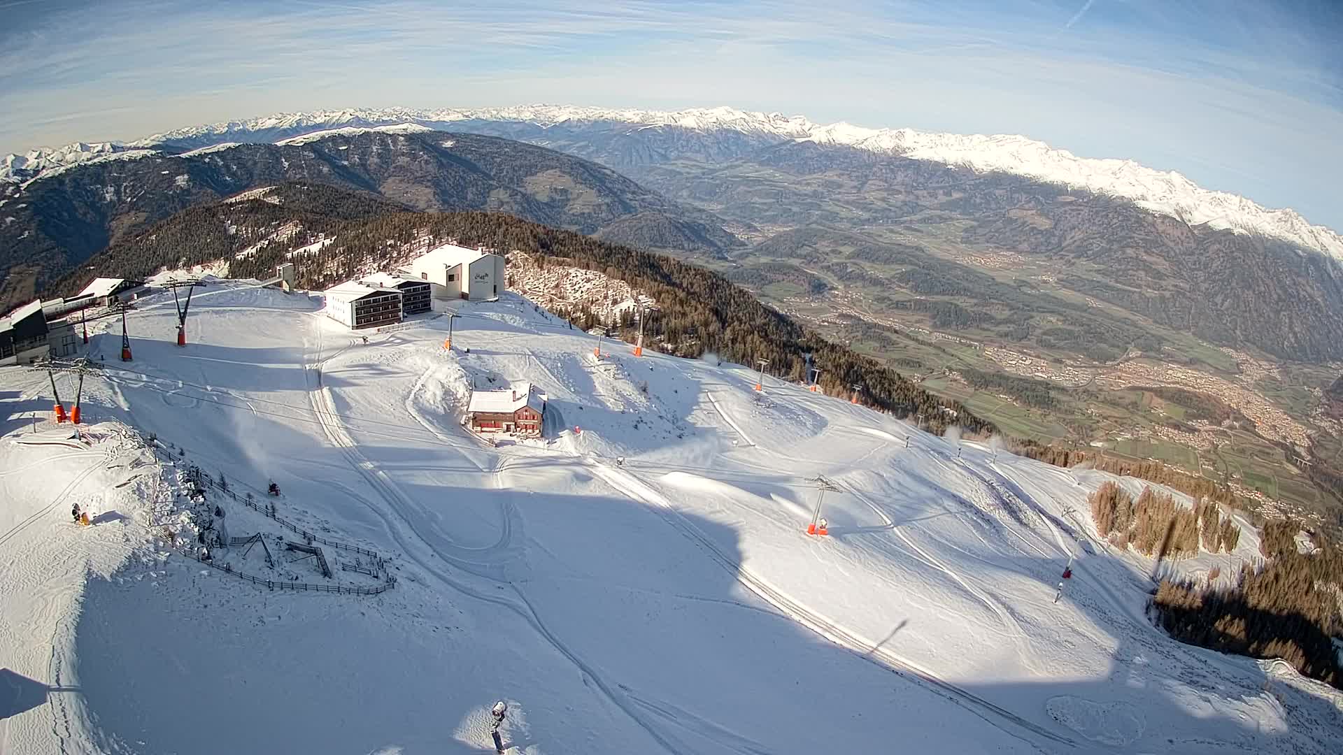 Stazione sciistica di Plan de Corones | vista su Brunico