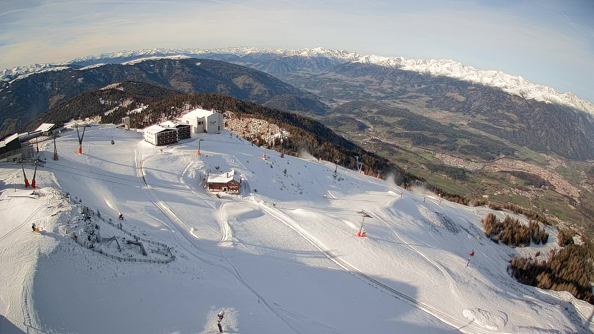 Stazione sciistica di Plan de Corones | vista su Brunico