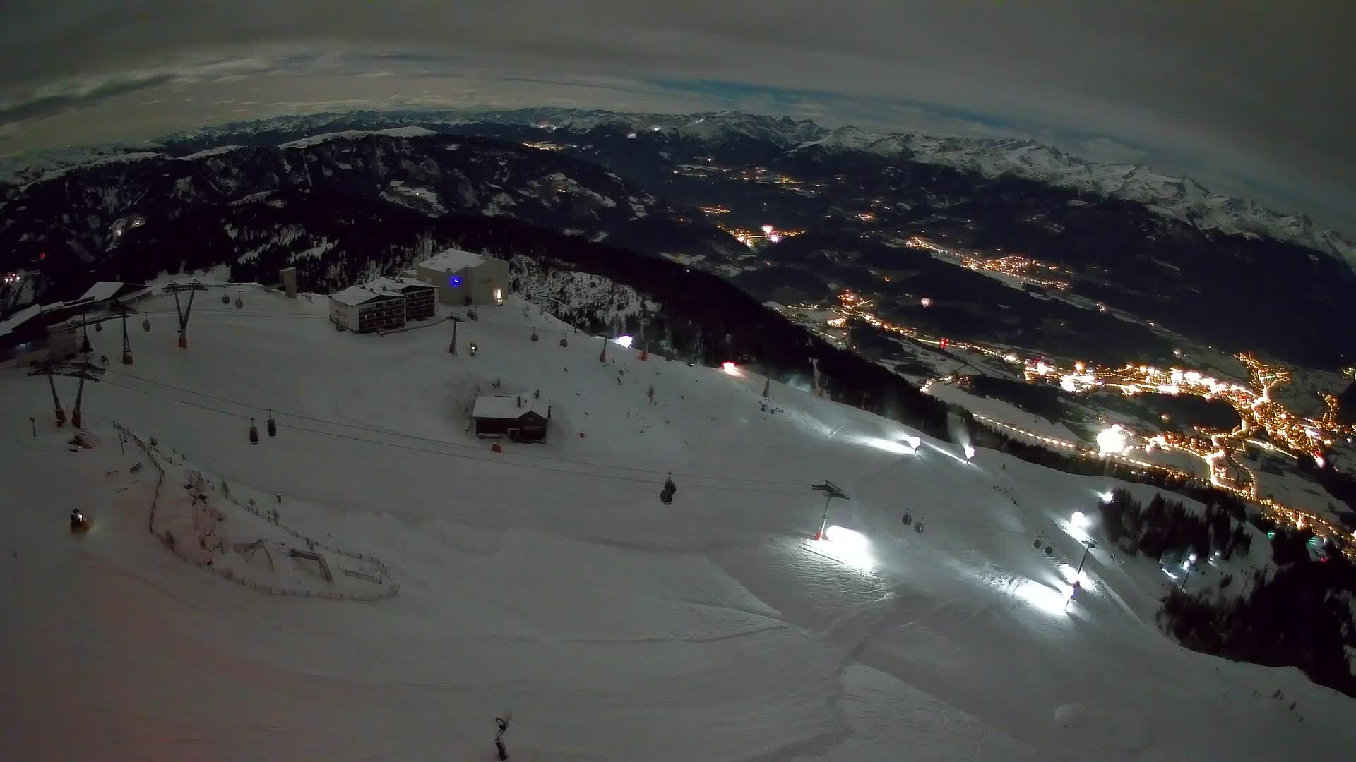 Kronplatz peak Ski resort | view to Bruneck