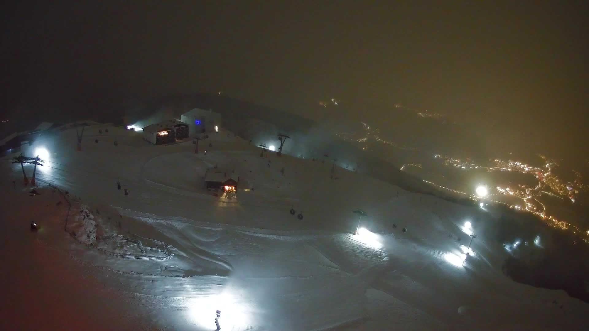 Stazione sciistica di Plan de Corones | vista su Brunico