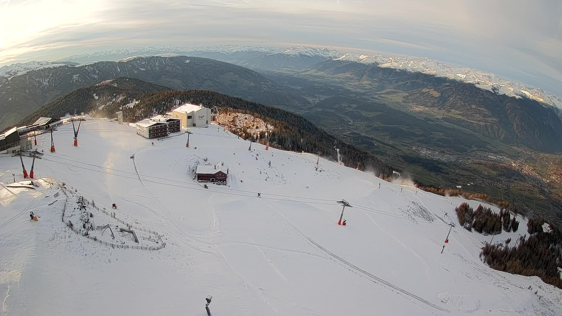 Station de ski Kronplatz sommet | vue sur Brunico
