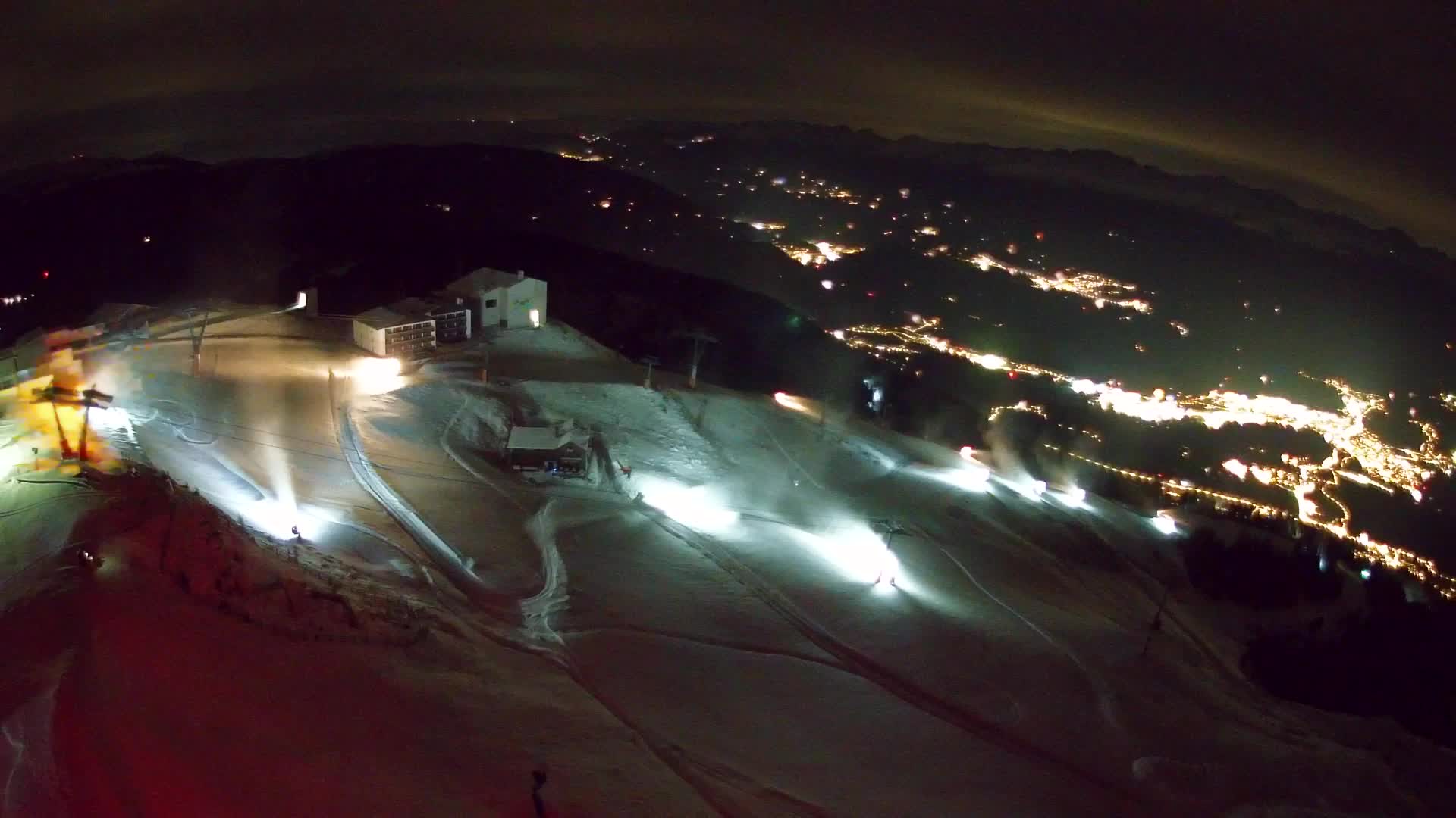 Skigebiet Kronplatz Gipfel | Blick auf Bruneck