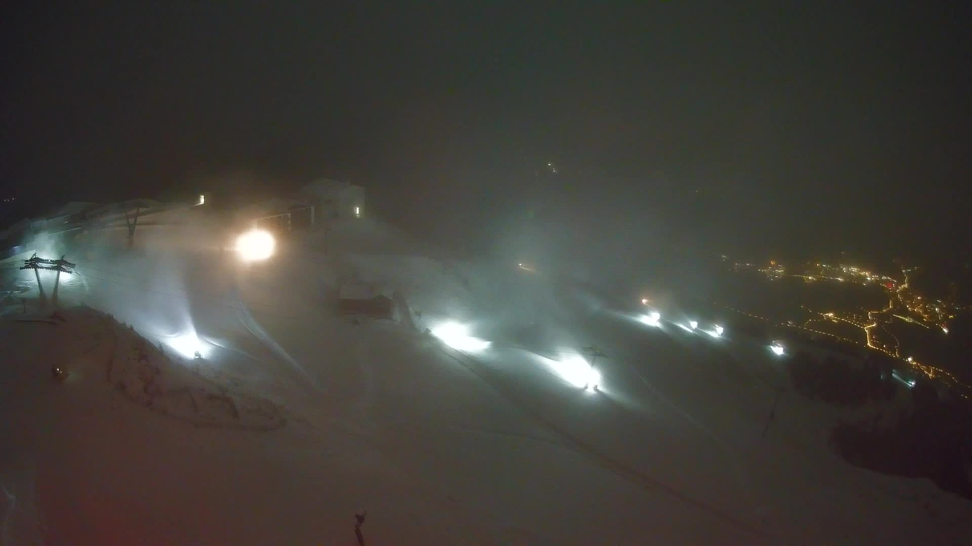 Kronplatz peak Ski resort | view to Bruneck