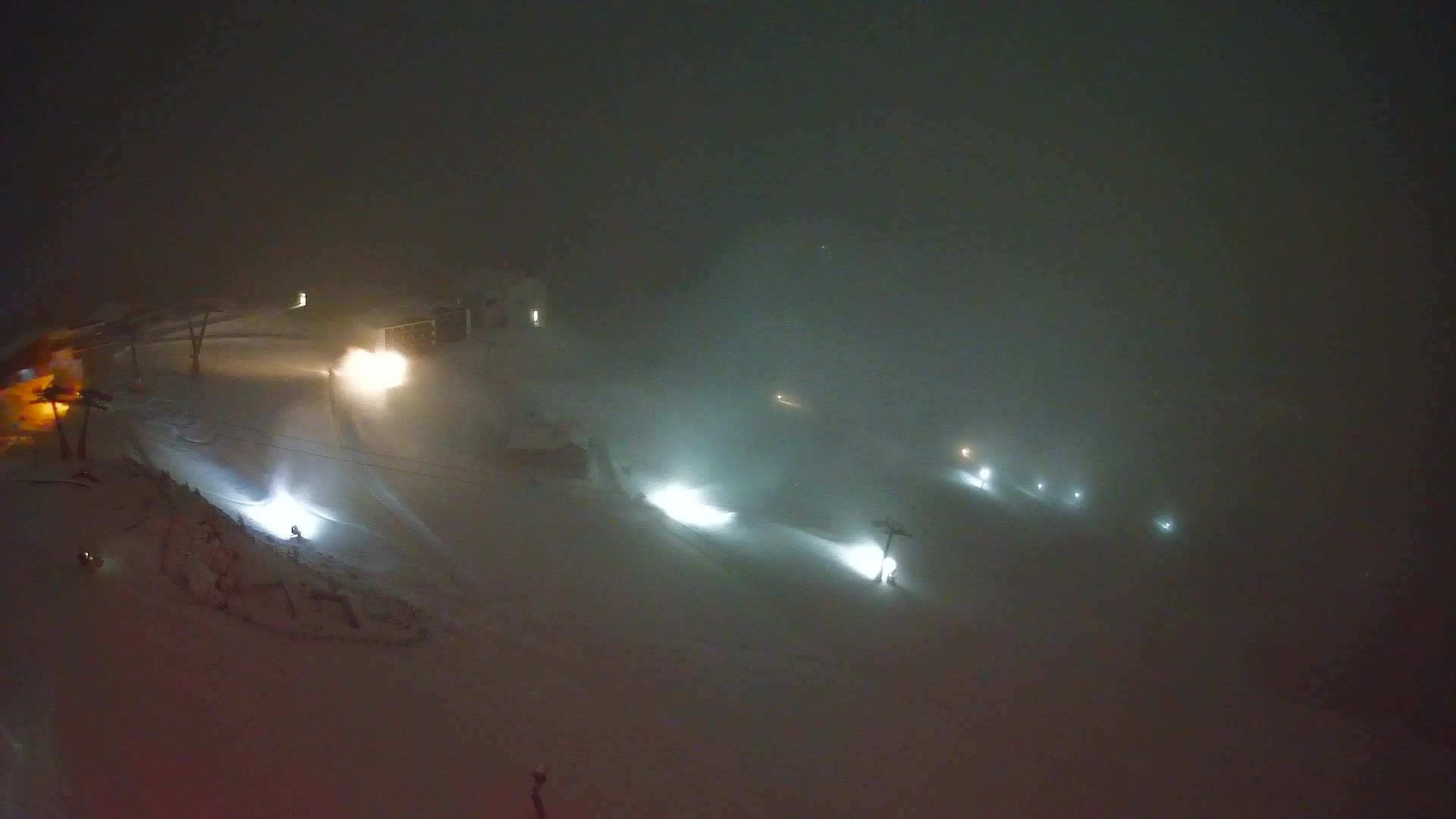 Cima estación de esquí Kronplatz | vista hacia Brunico