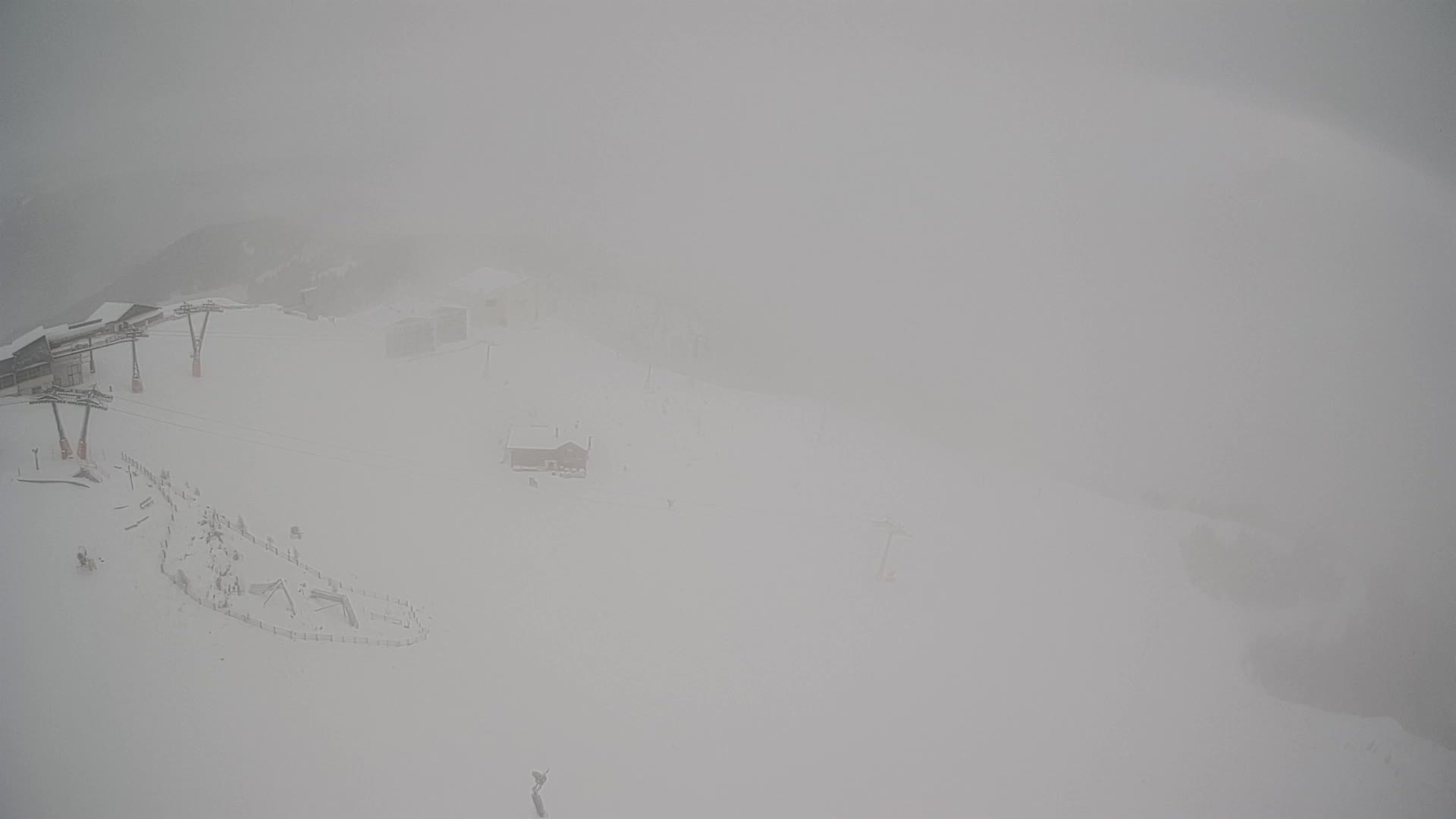 Cima estación de esquí Kronplatz | vista hacia Brunico