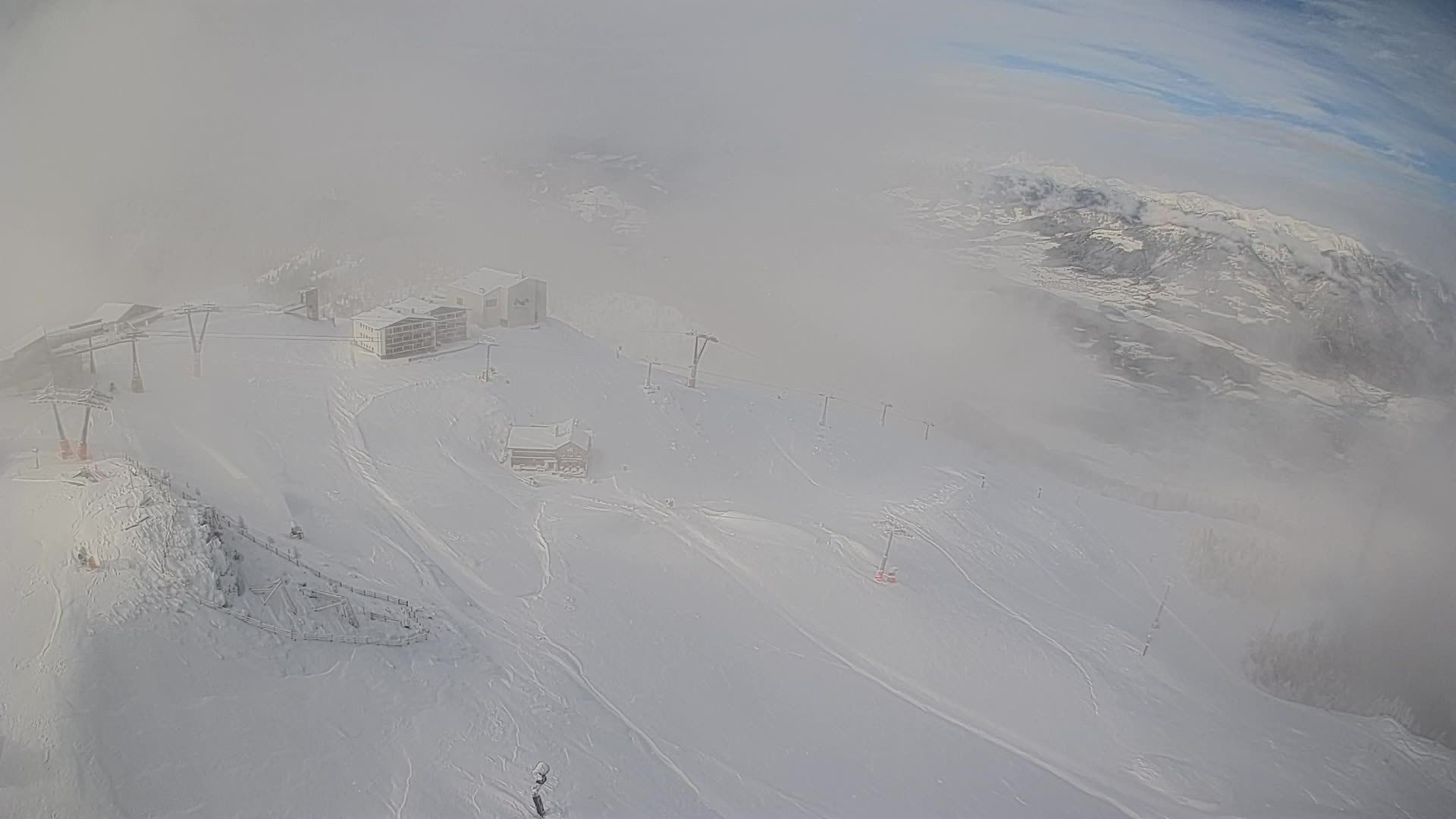 Cima estación de esquí Kronplatz | vista hacia Brunico