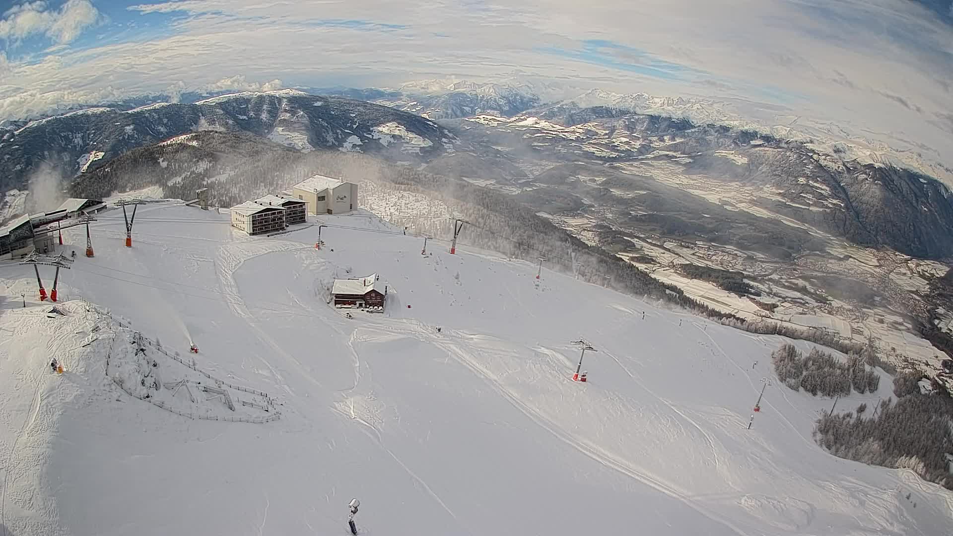 Skigebiet Kronplatz Gipfel | Blick auf Bruneck