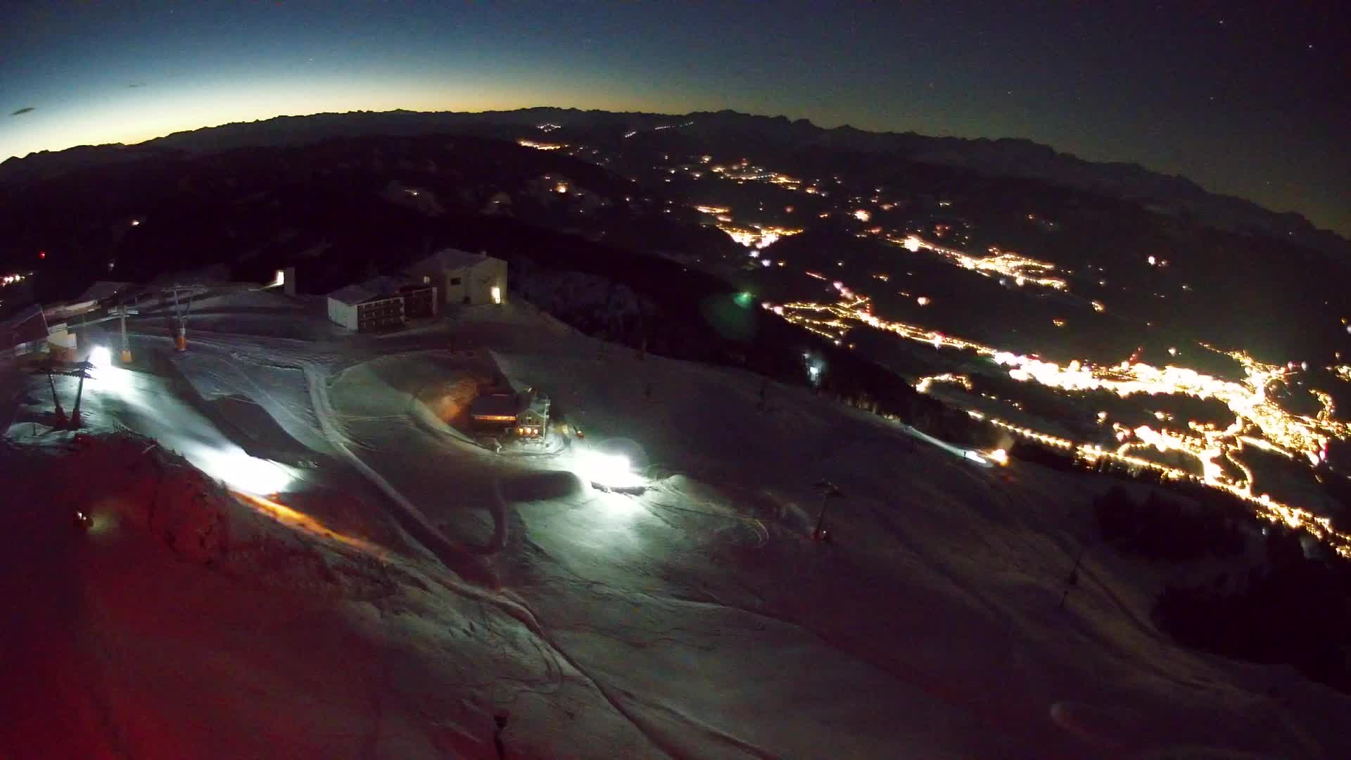 Skigebiet Kronplatz Gipfel | Blick auf Bruneck