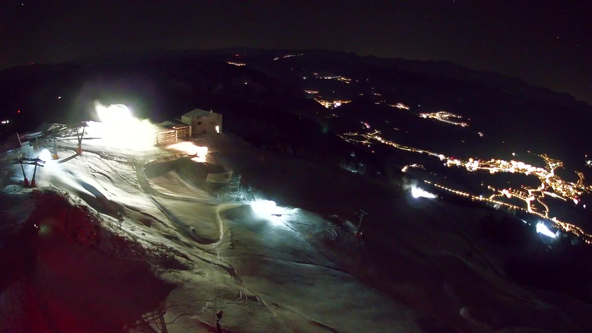 Kronplatz peak Ski resort | view to Bruneck