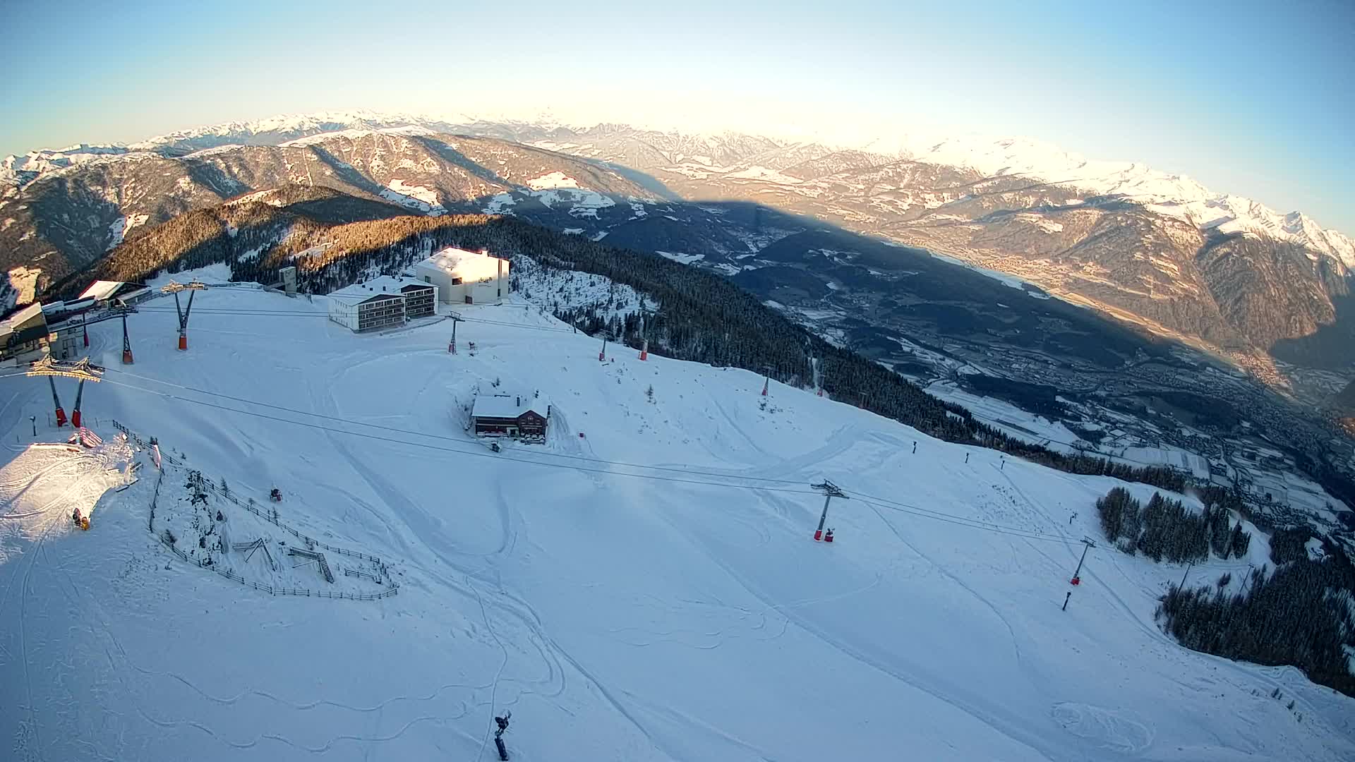 Skigebiet Kronplatz Gipfel | Blick auf Bruneck