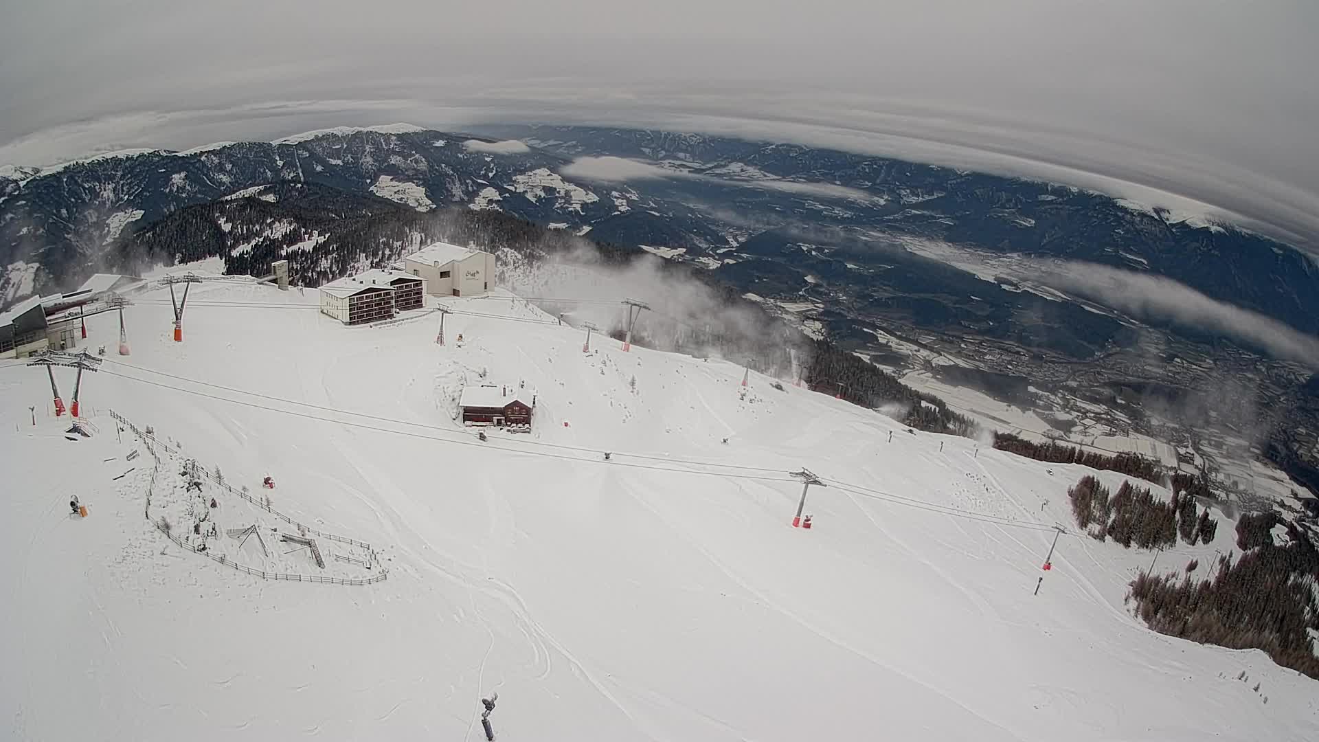 Smučišče Kronplatz – vrh | pogled na Bruneck