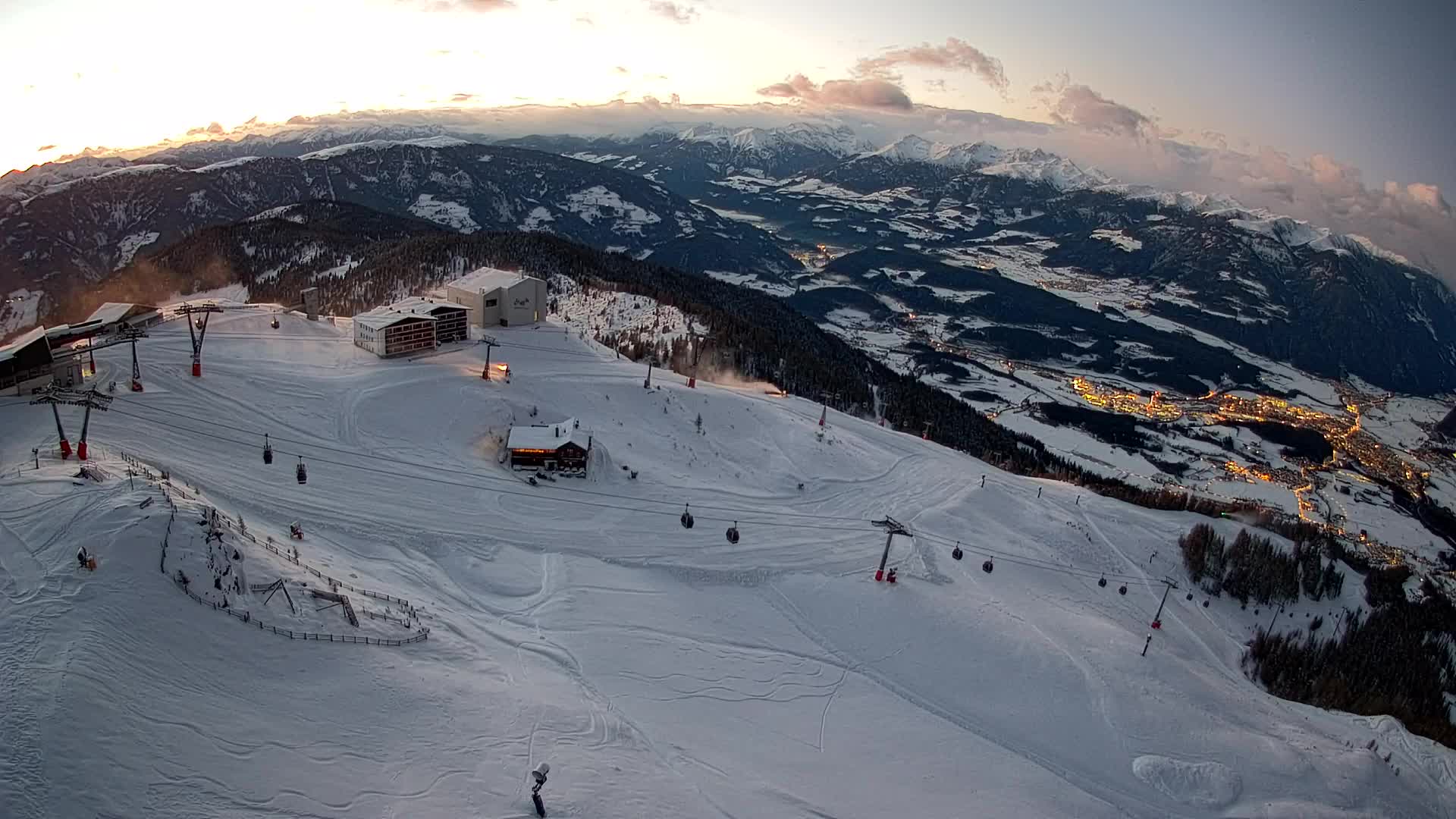 Kronplatz peak Ski resort | view to Bruneck