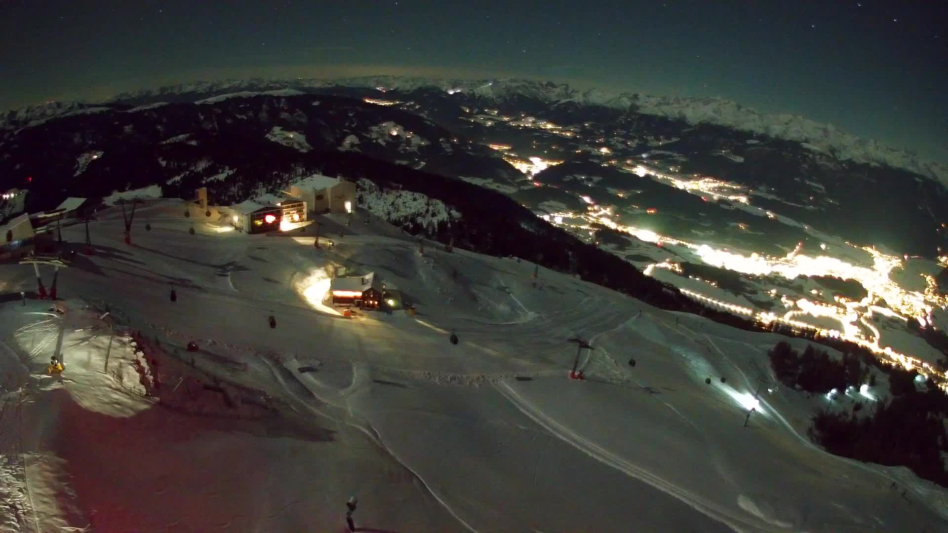 Kronplatz peak Ski resort | view to Bruneck
