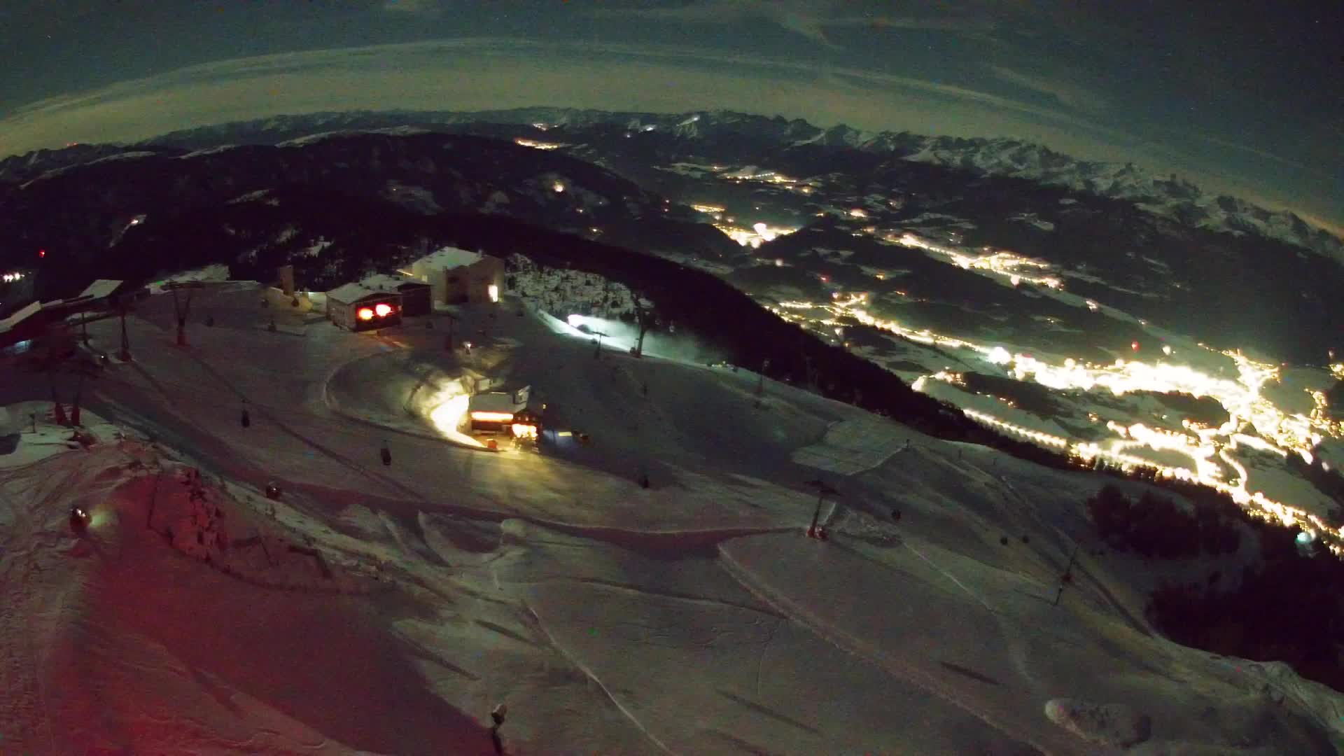 Kronplatz peak Ski resort | view to Bruneck