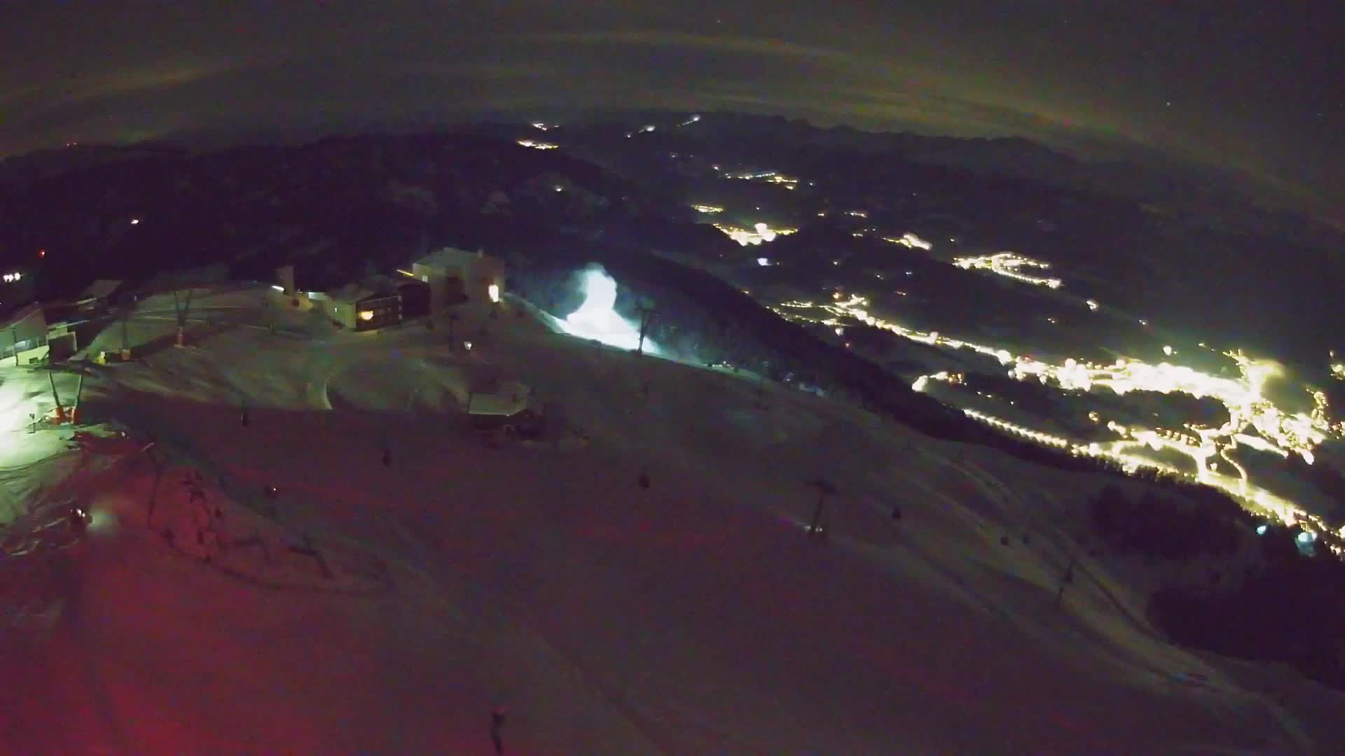 Stazione sciistica di Plan de Corones | vista su Brunico