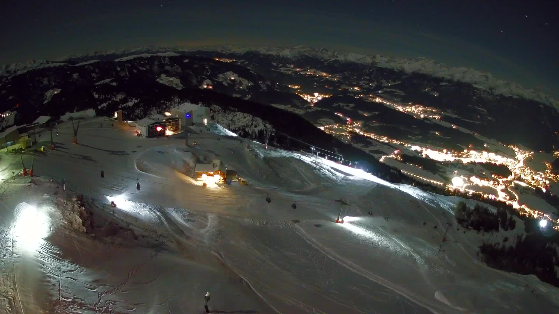 Kronplatz peak Ski resort | view to Bruneck