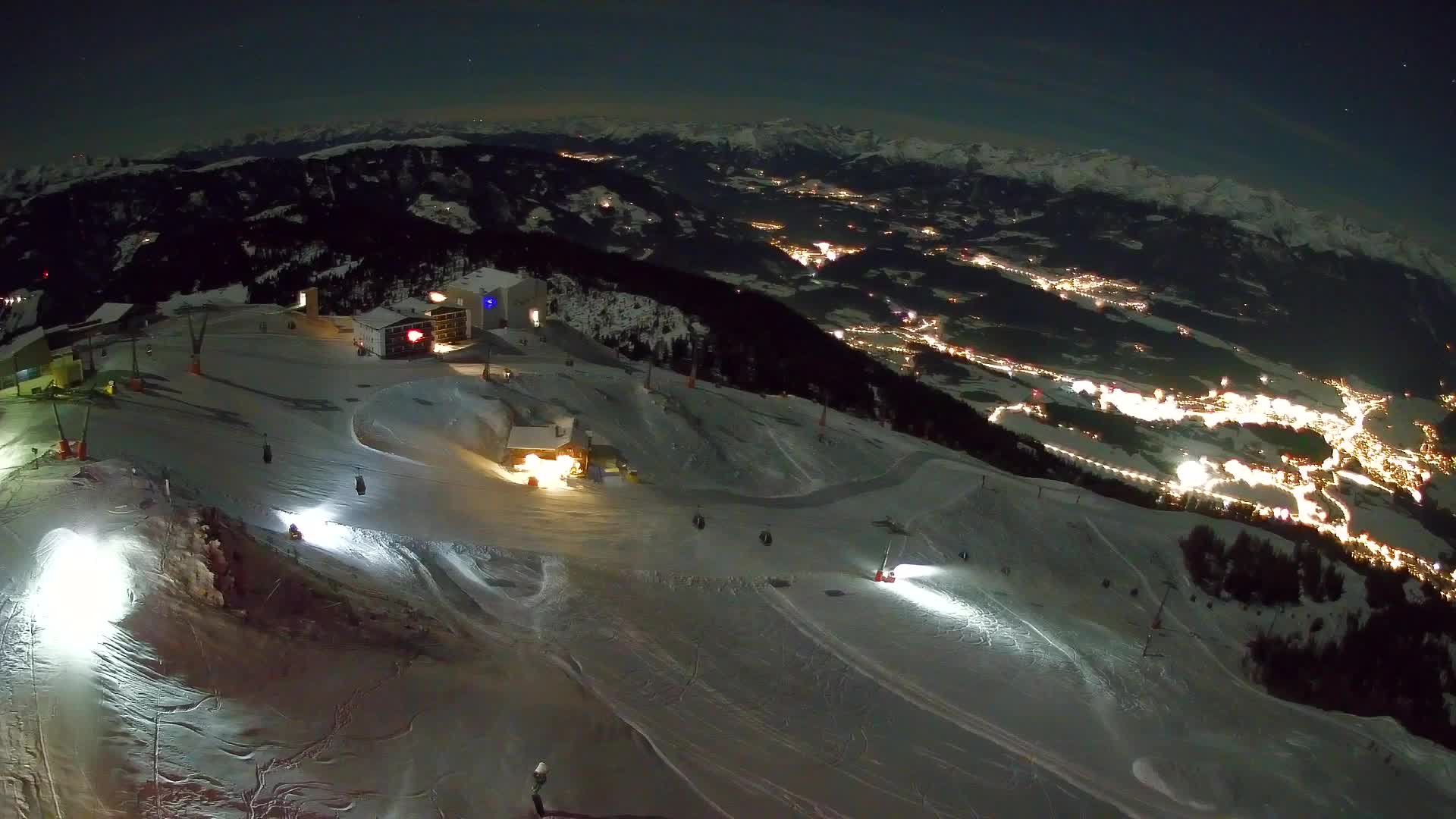 Skigebiet Kronplatz Gipfel | Blick auf Bruneck
