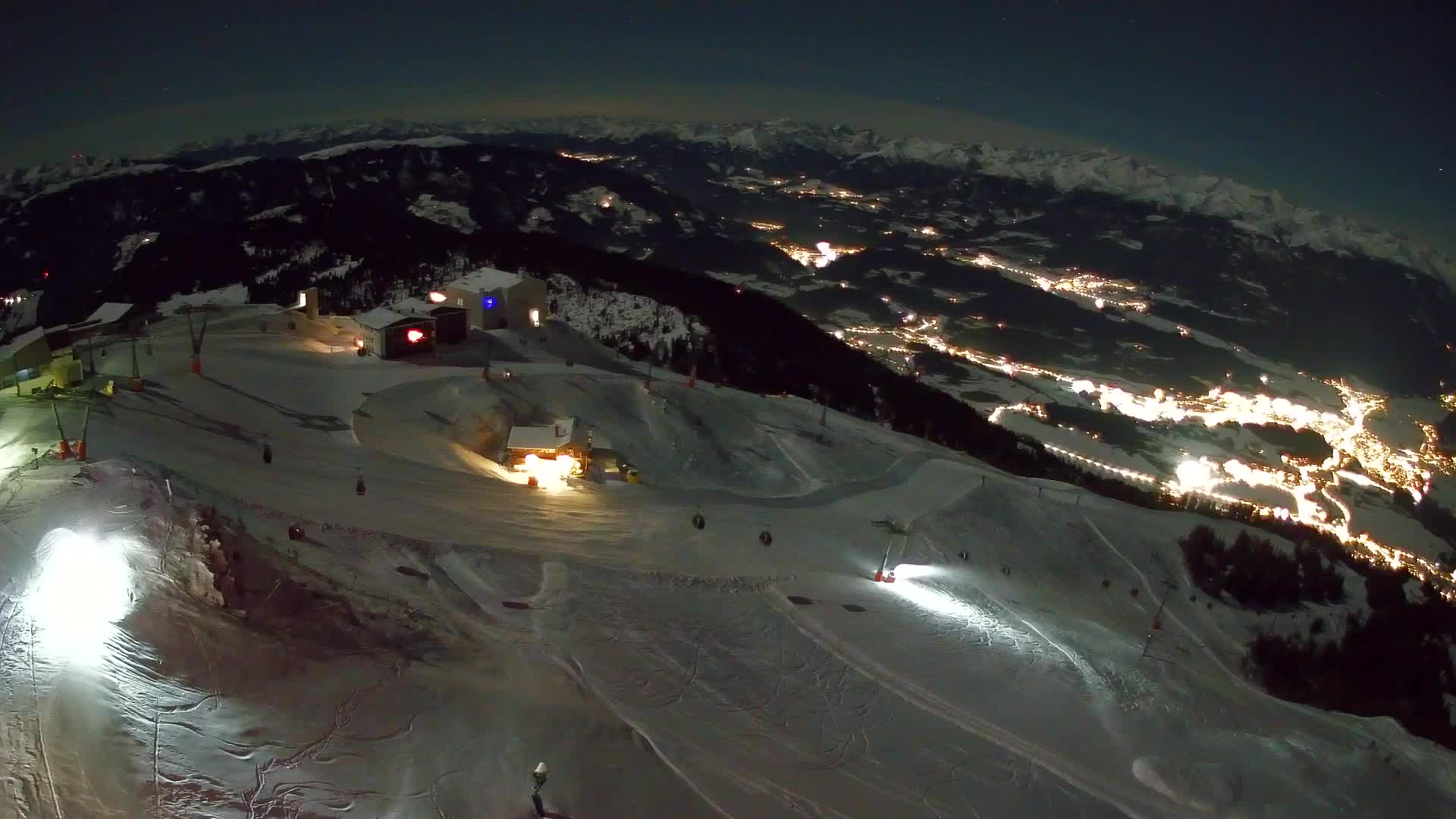 Kronplatz peak Ski resort | view to Bruneck