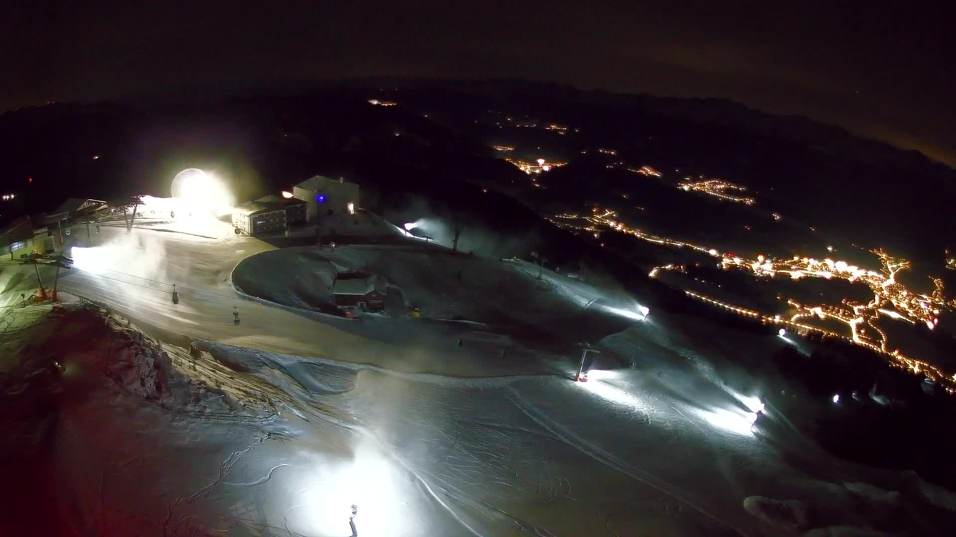Kronplatz peak Ski resort | view to Bruneck