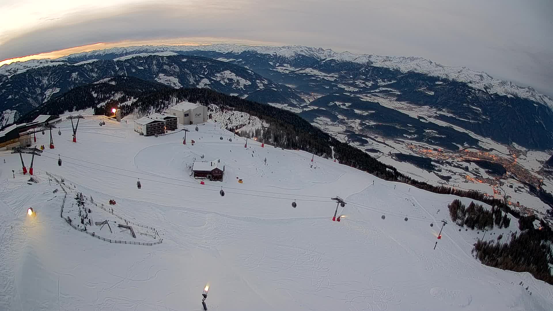Skijalište Kronplatz – vrh | pogled na Bruneck