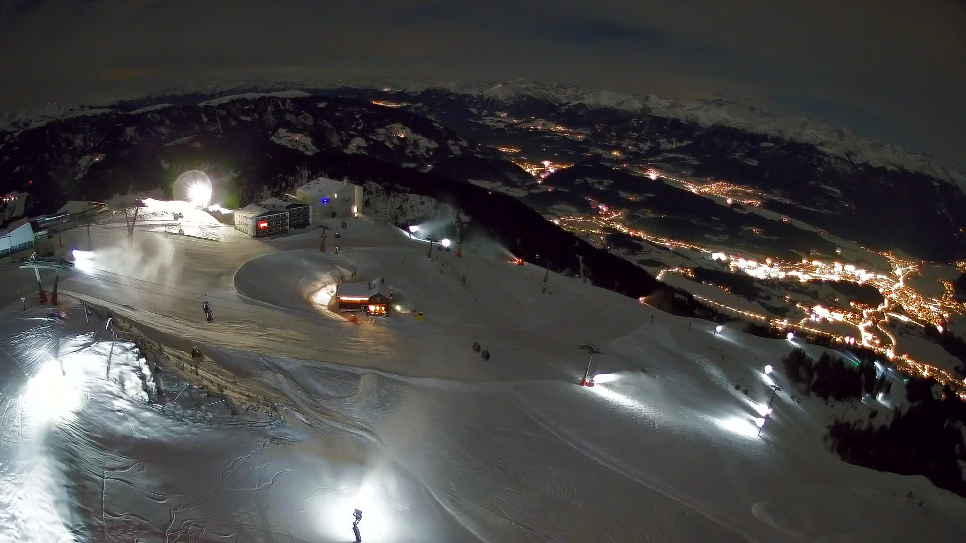 Skigebiet Kronplatz Gipfel | Blick auf Bruneck