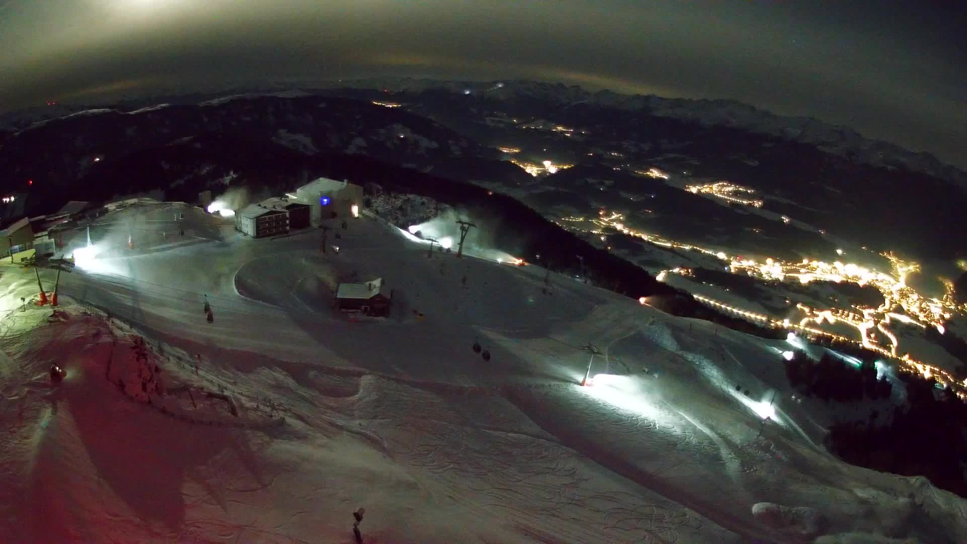 Stazione sciistica di Plan de Corones | vista su Brunico