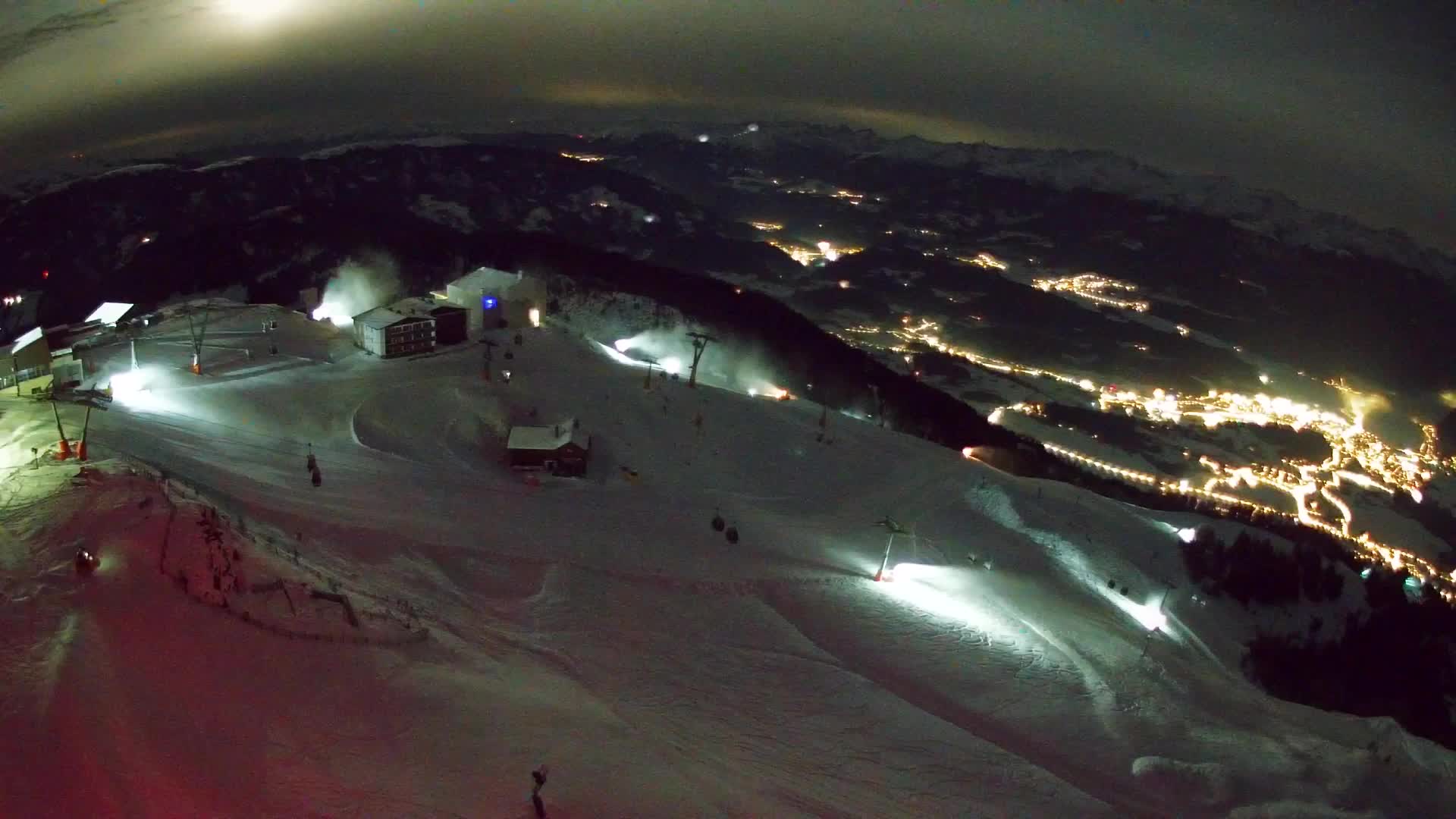 Stazione sciistica di Plan de Corones | vista su Brunico