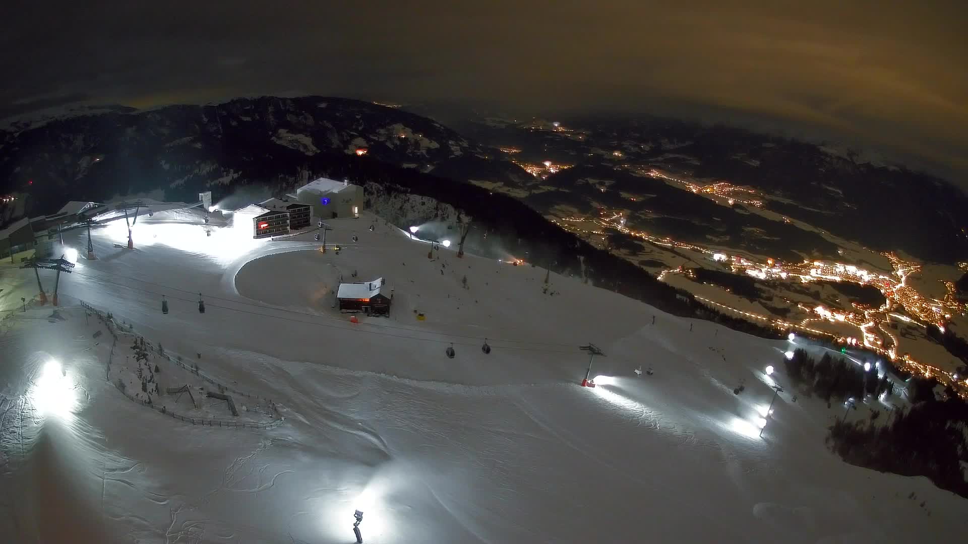 Skigebiet Kronplatz Gipfel | Blick auf Bruneck
