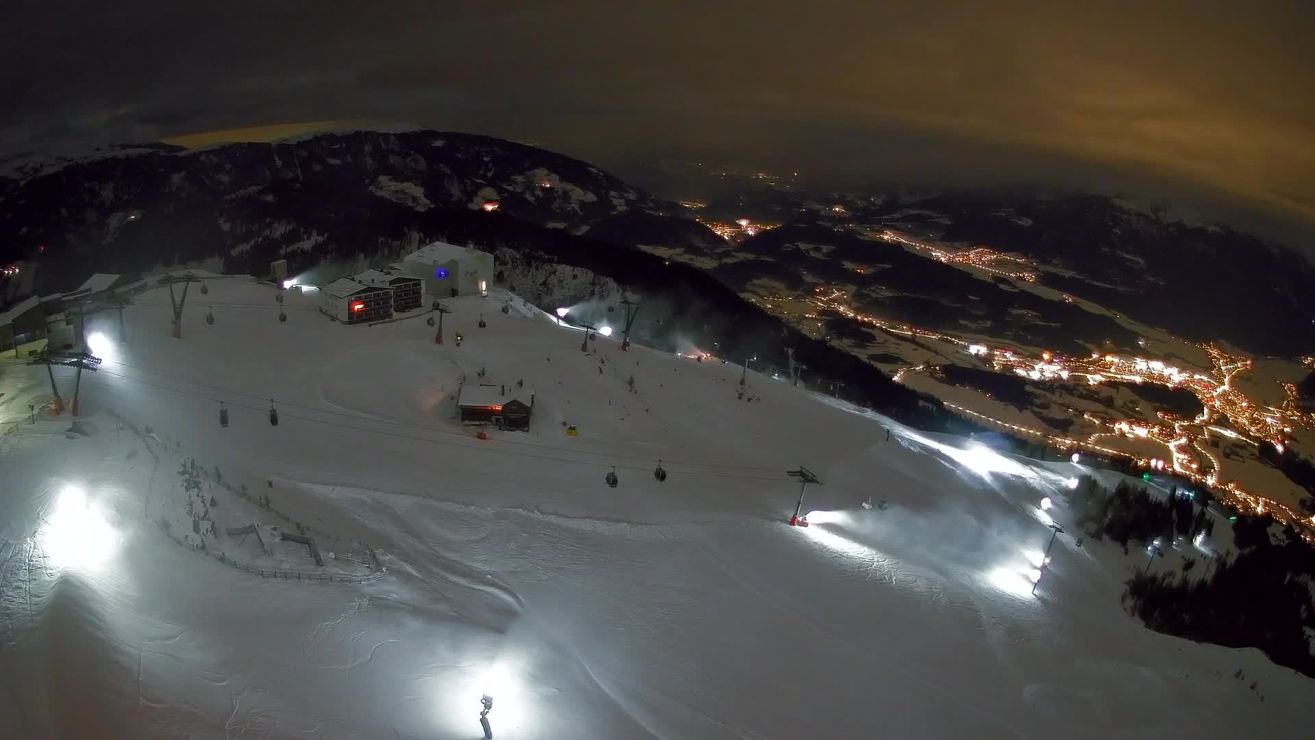 Skigebiet Kronplatz Gipfel | Blick auf Bruneck