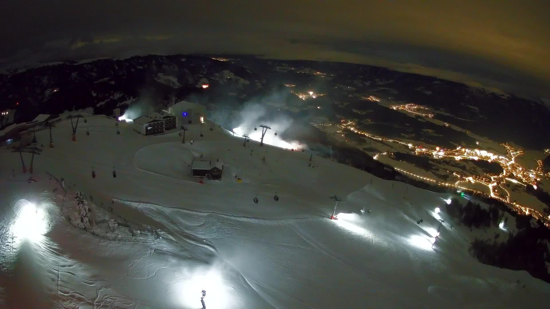Kronplatz peak Ski resort | view to Bruneck