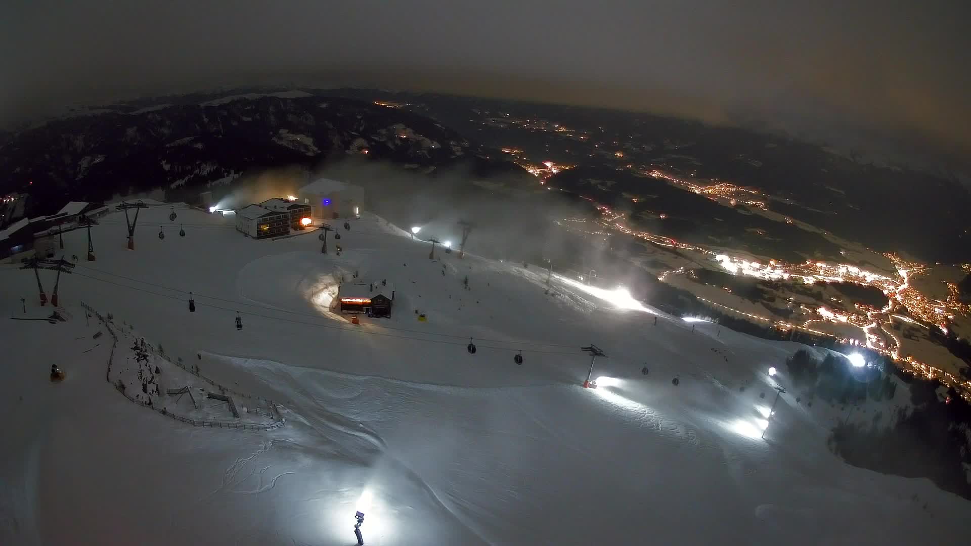 Kronplatz peak Ski resort | view to Bruneck