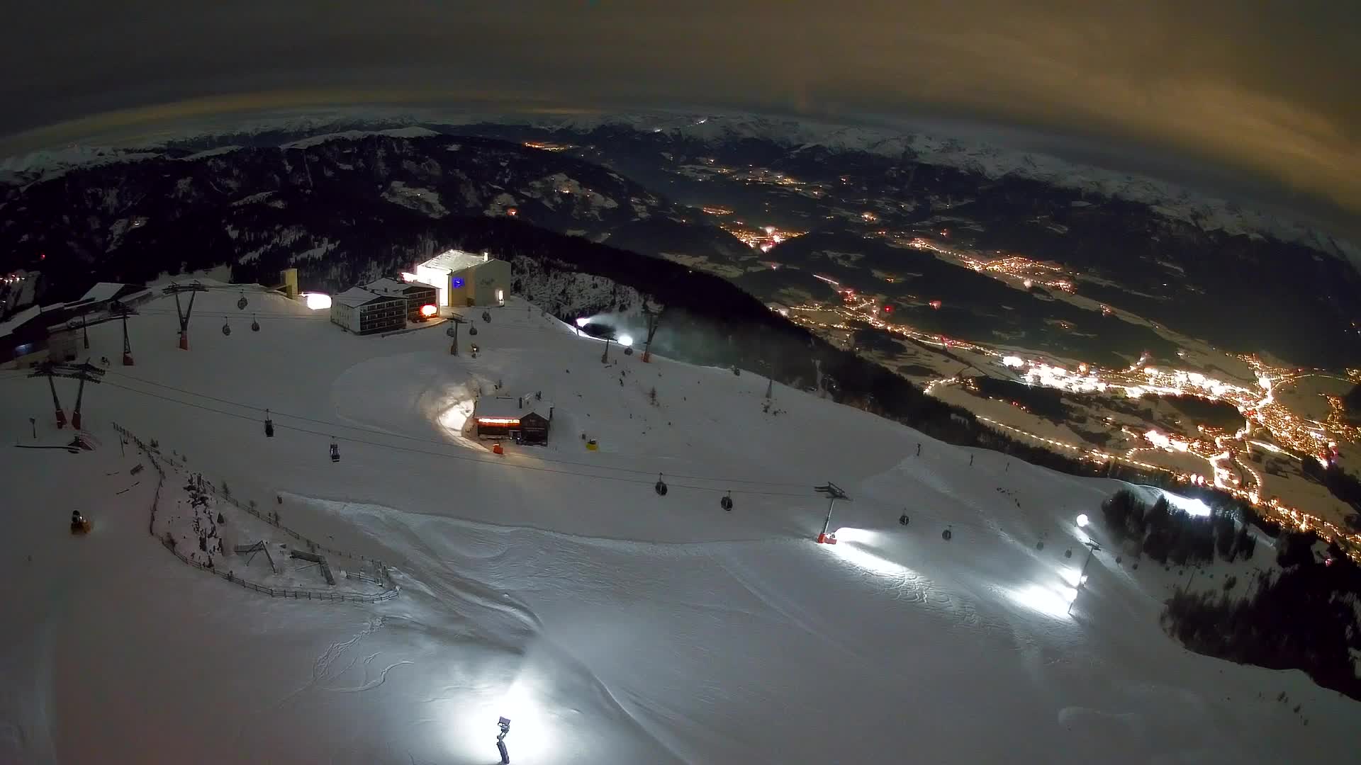 Kronplatz peak Ski resort | view to Bruneck