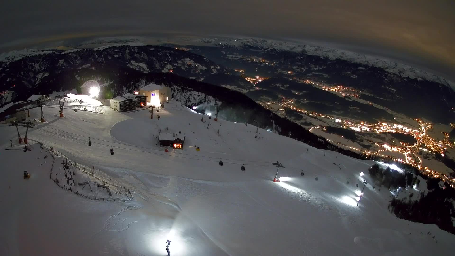 Kronplatz peak Ski resort | view to Bruneck
