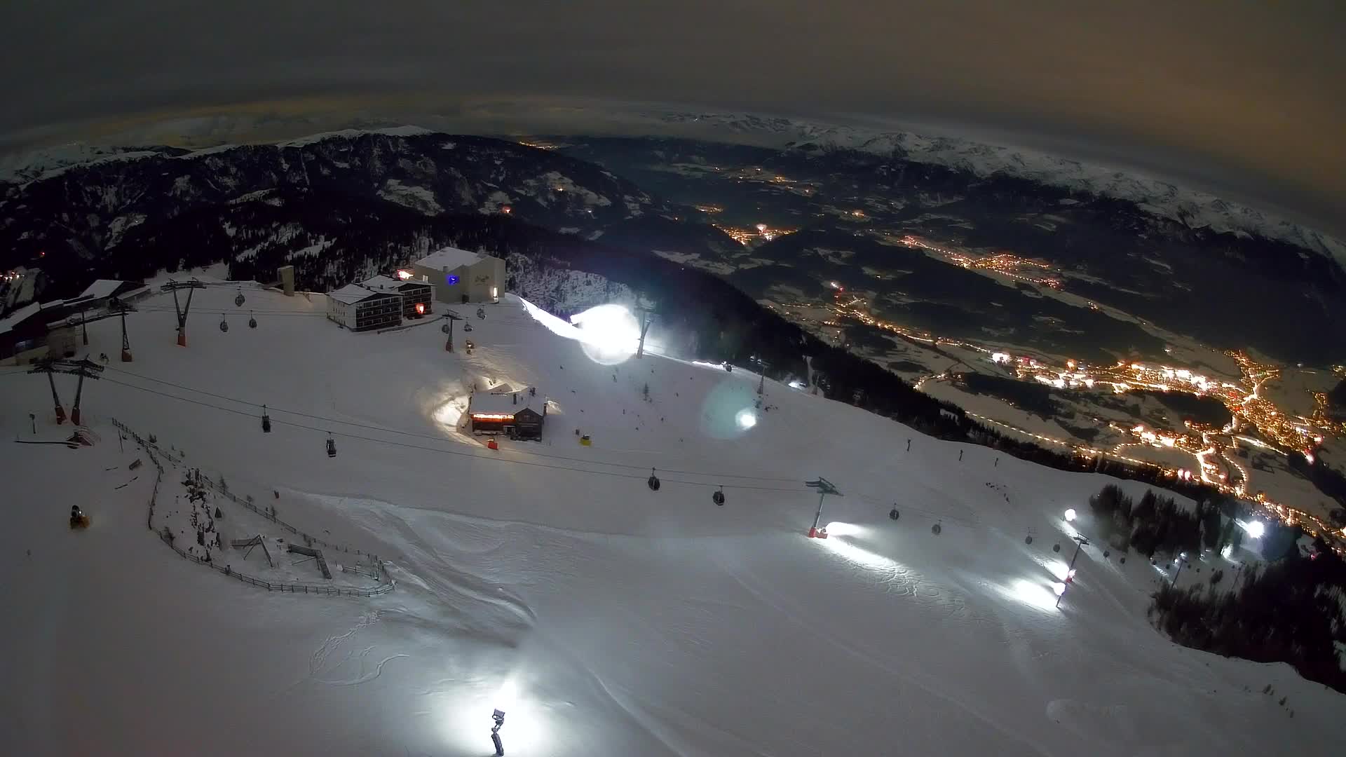 Kronplatz peak Ski resort | view to Bruneck