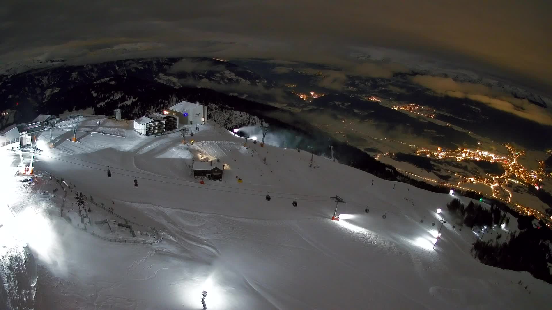Kronplatz peak Ski resort | view to Bruneck