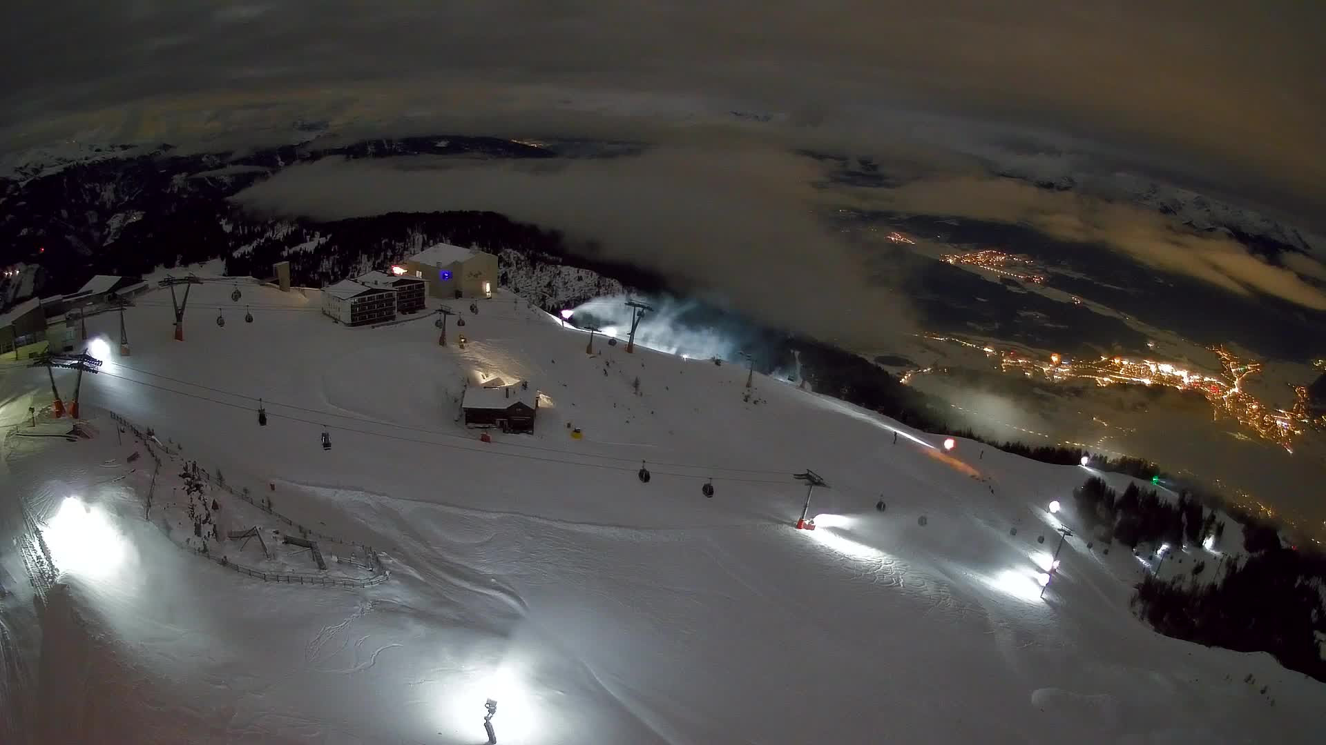 Kronplatz peak Ski resort | view to Bruneck