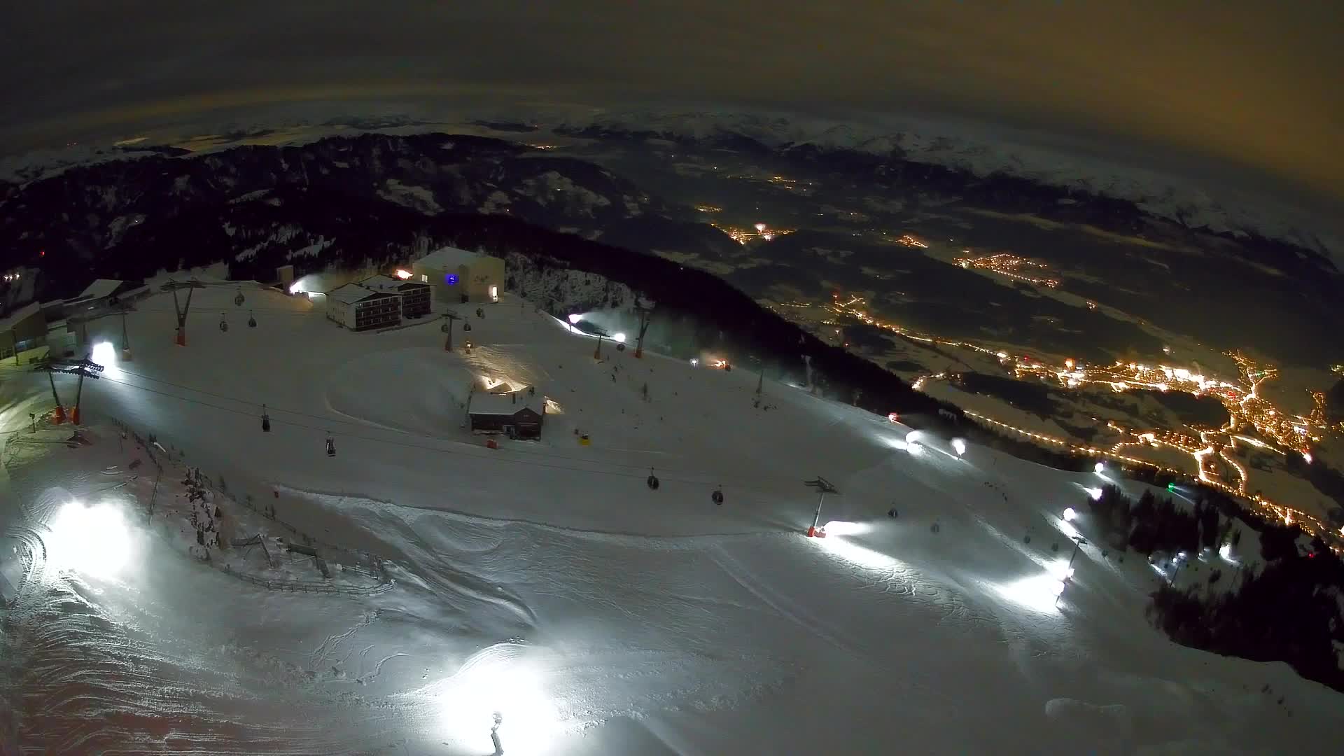 Station de ski Kronplatz sommet | vue sur Brunico