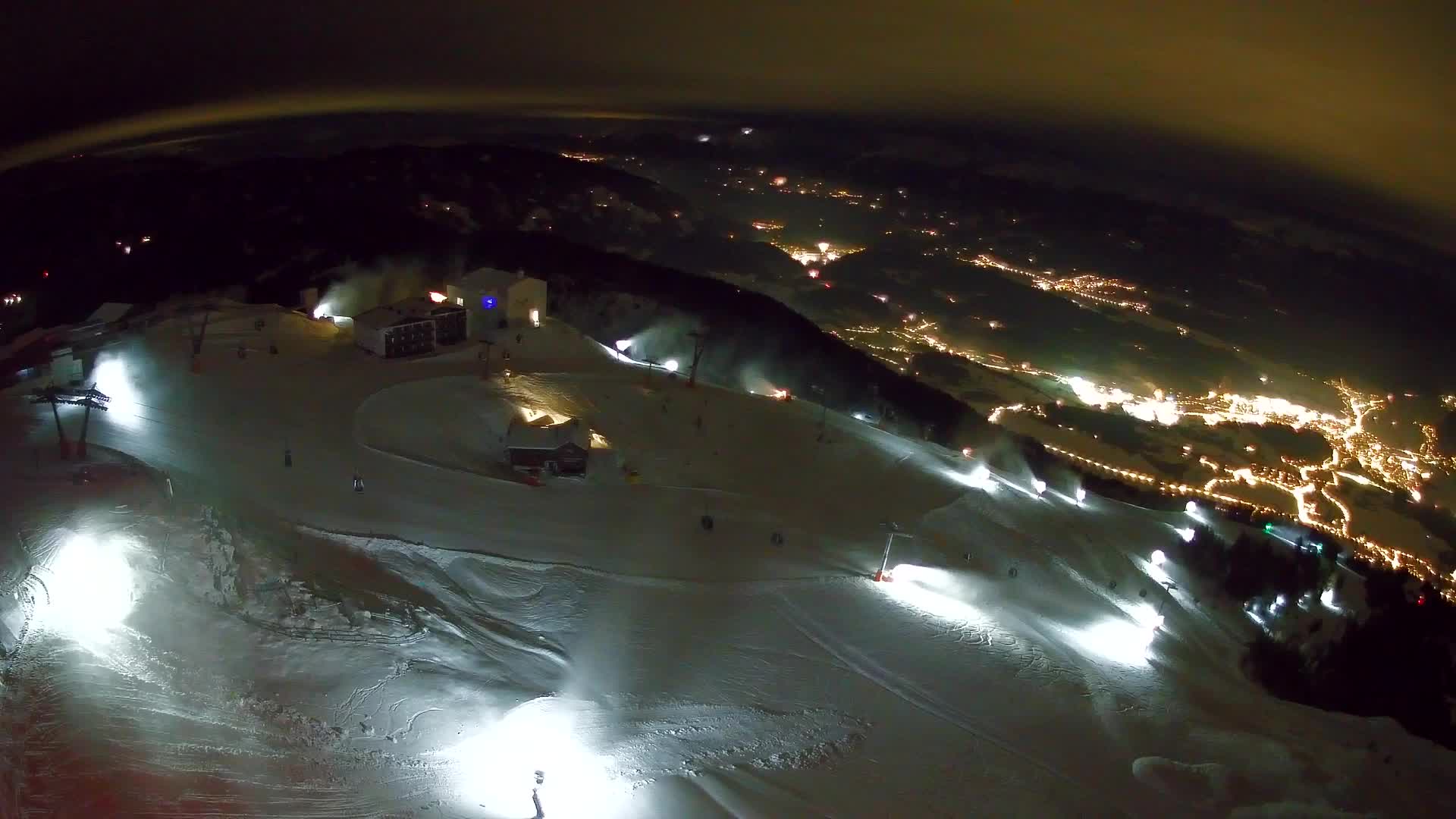 Kronplatz peak Ski resort | view to Bruneck