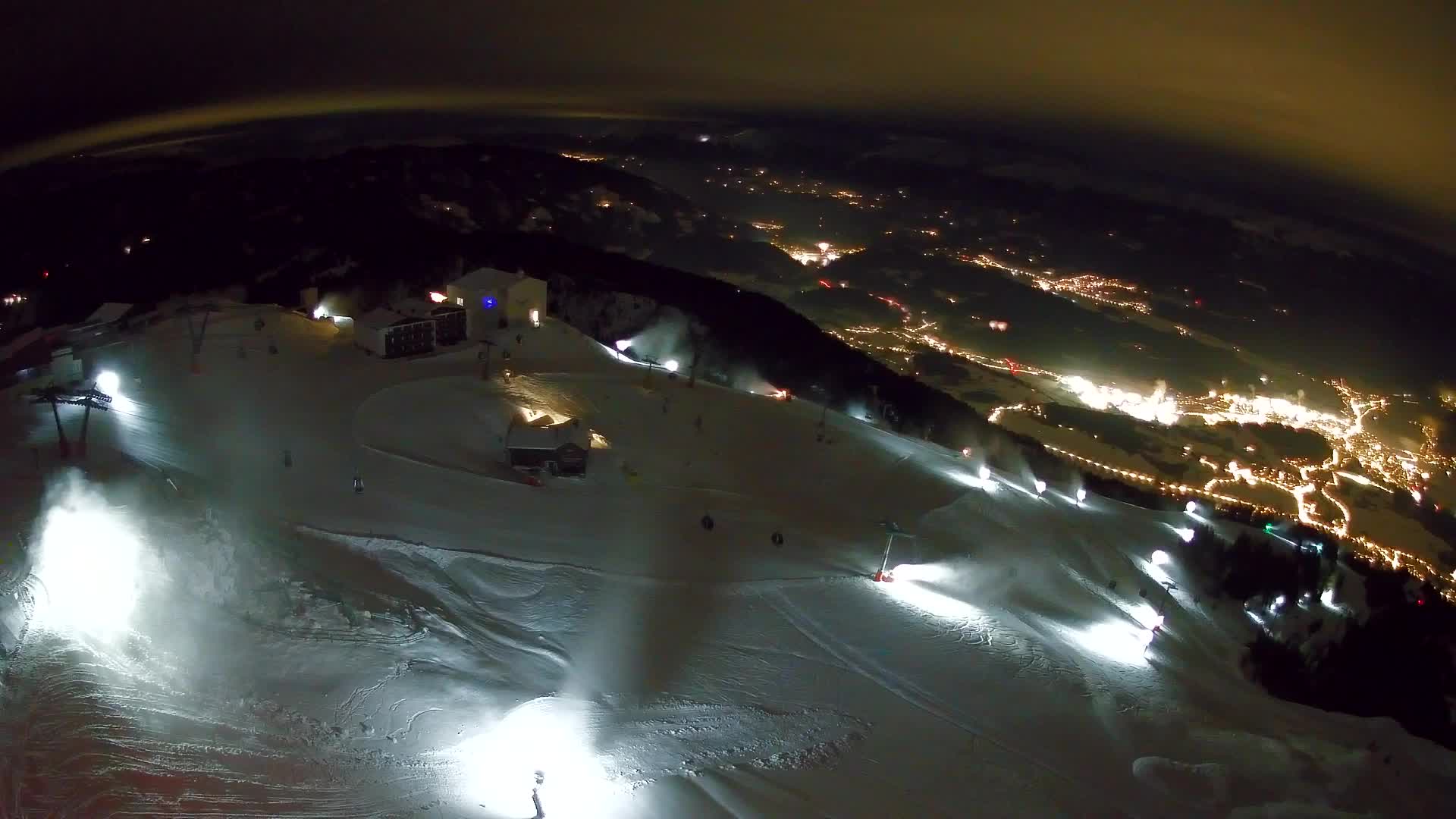 Kronplatz peak Ski resort | view to Bruneck