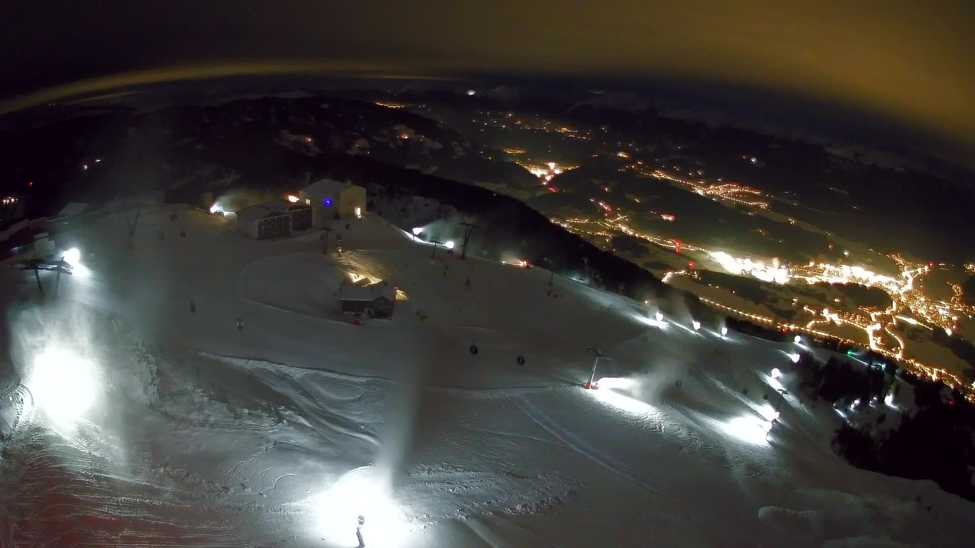 Kronplatz peak Ski resort | view to Bruneck