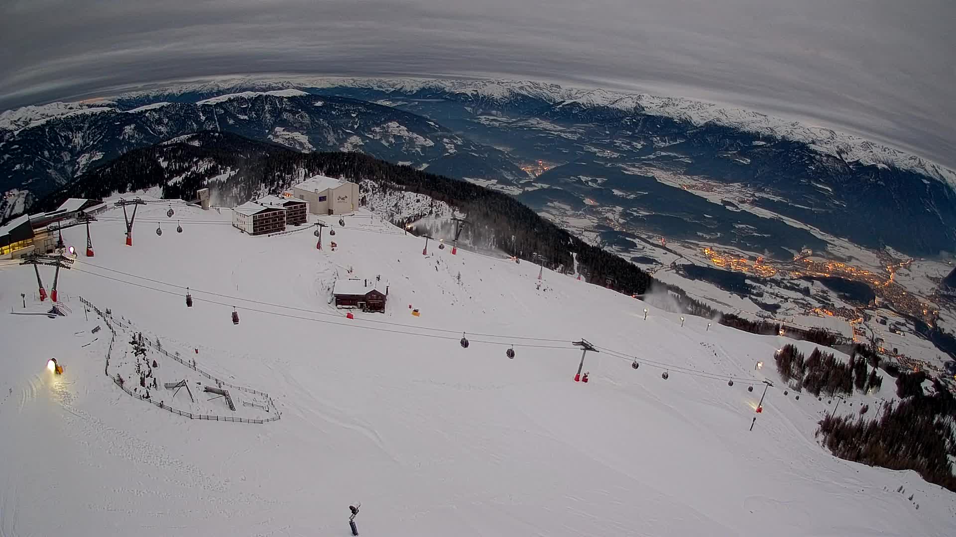 Skijalište Kronplatz – vrh | pogled na Bruneck