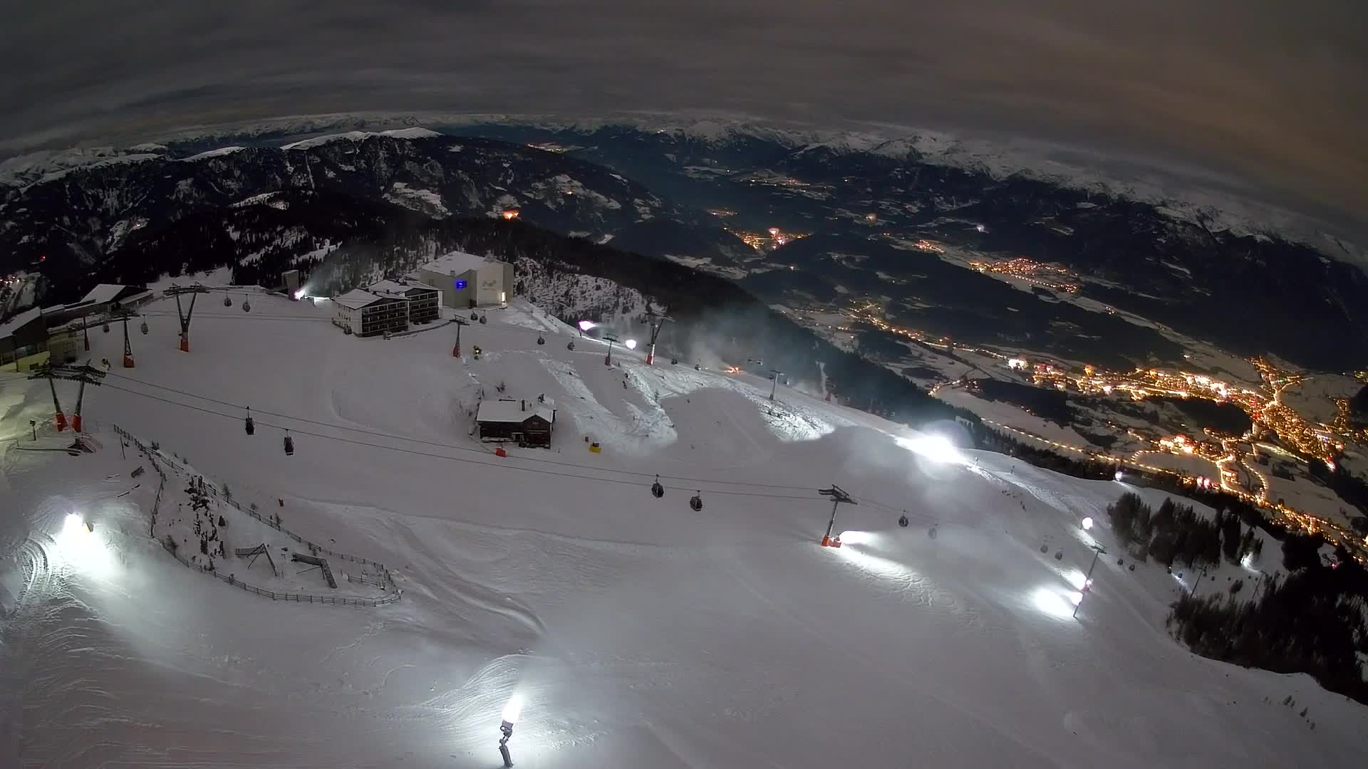 Smučišče Kronplatz – vrh | pogled na Bruneck