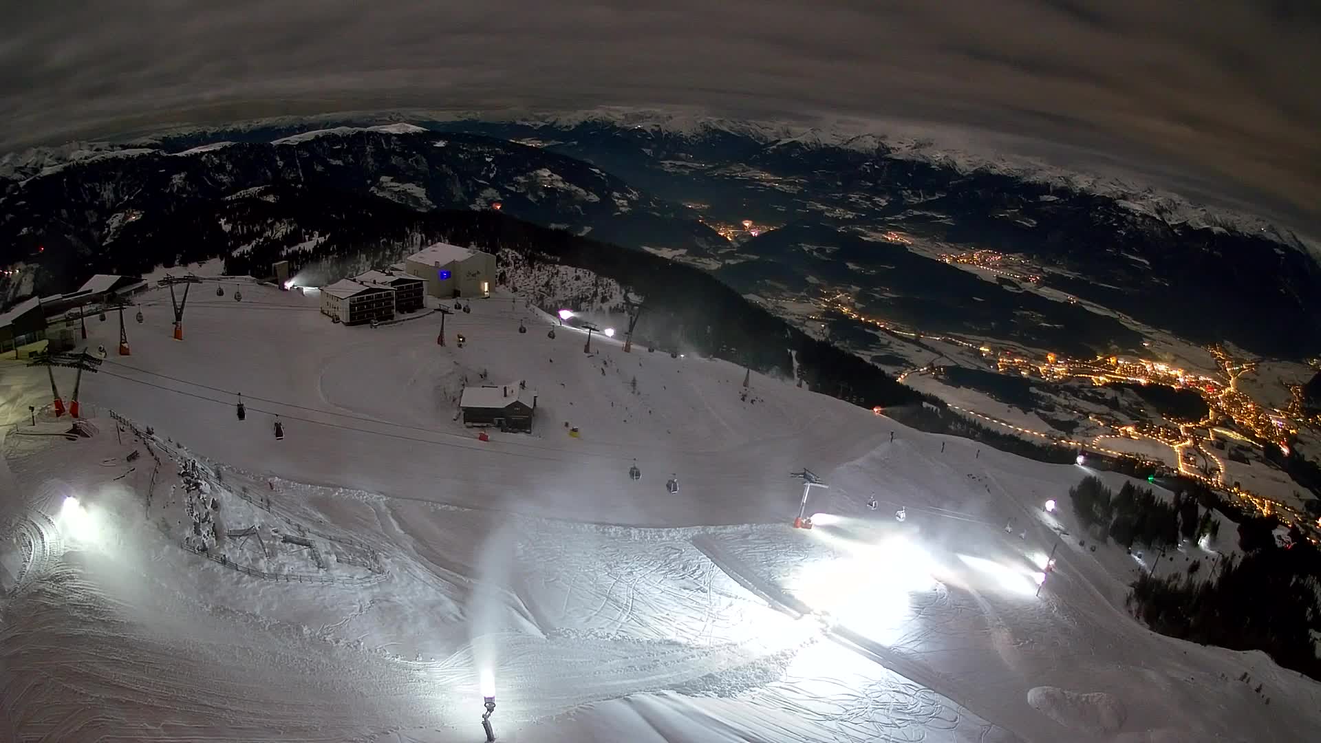 Kronplatz peak Ski resort | view to Bruneck
