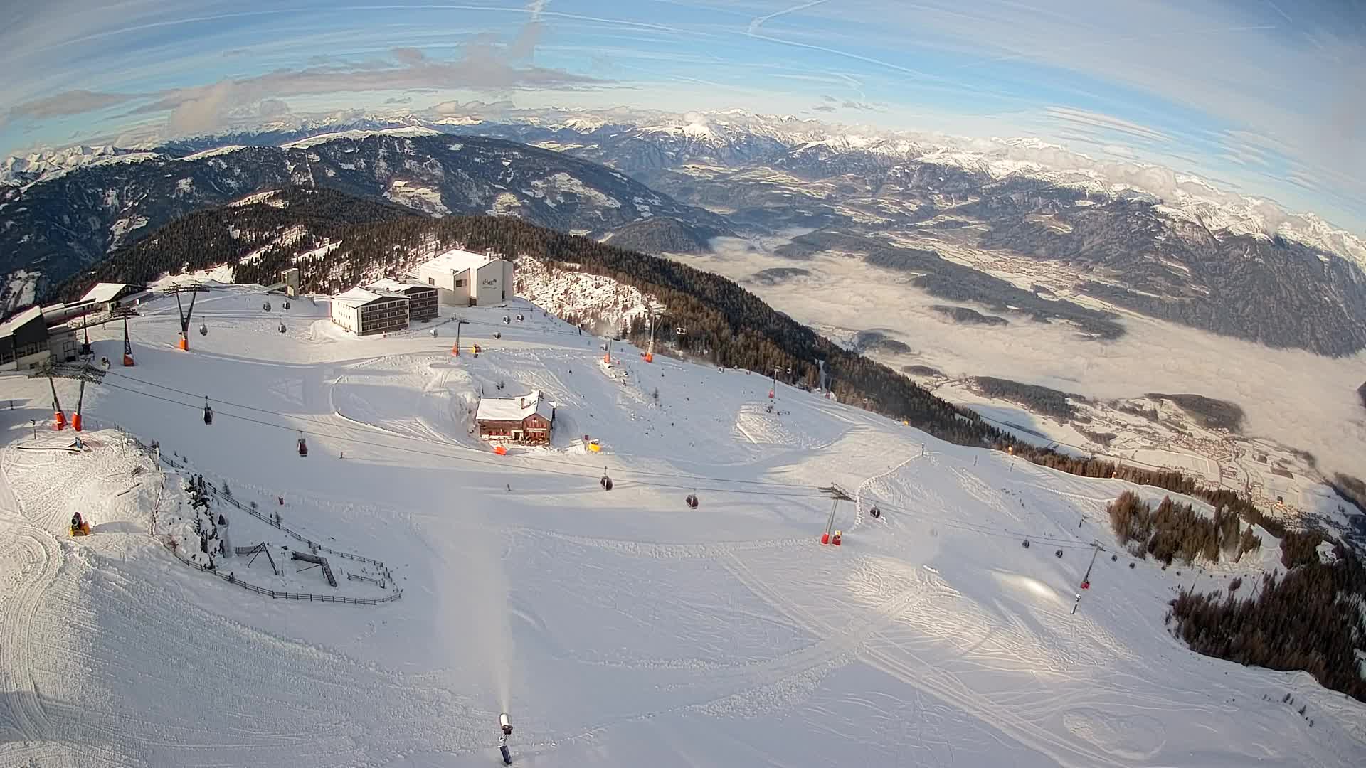 Smučišče Kronplatz – vrh | pogled na Bruneck