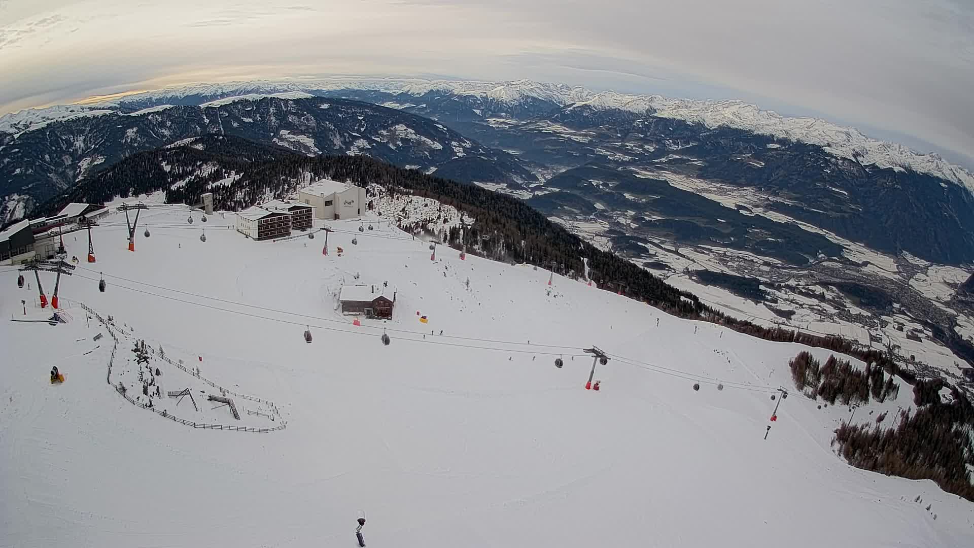 Skijalište Kronplatz – vrh | pogled na Bruneck
